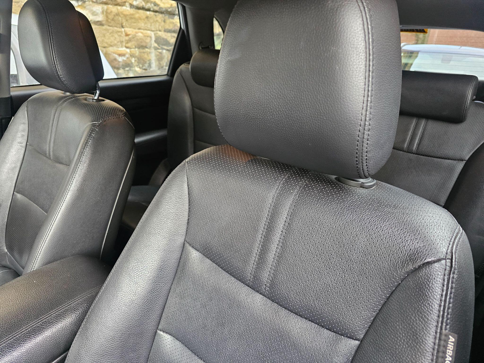 Kia Sorento - Image 35