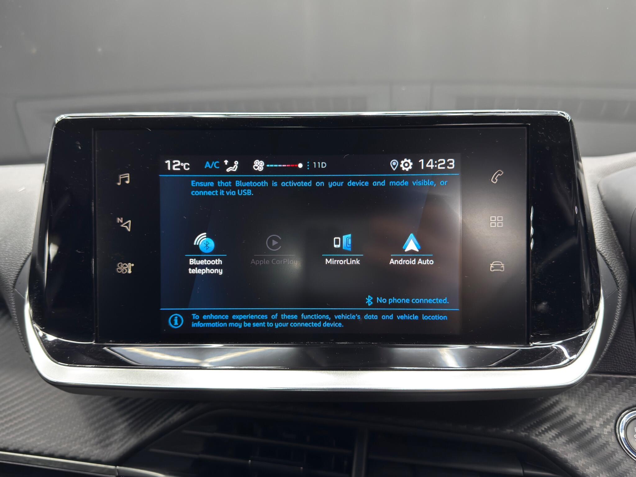 Peugeot 208 - Image 31