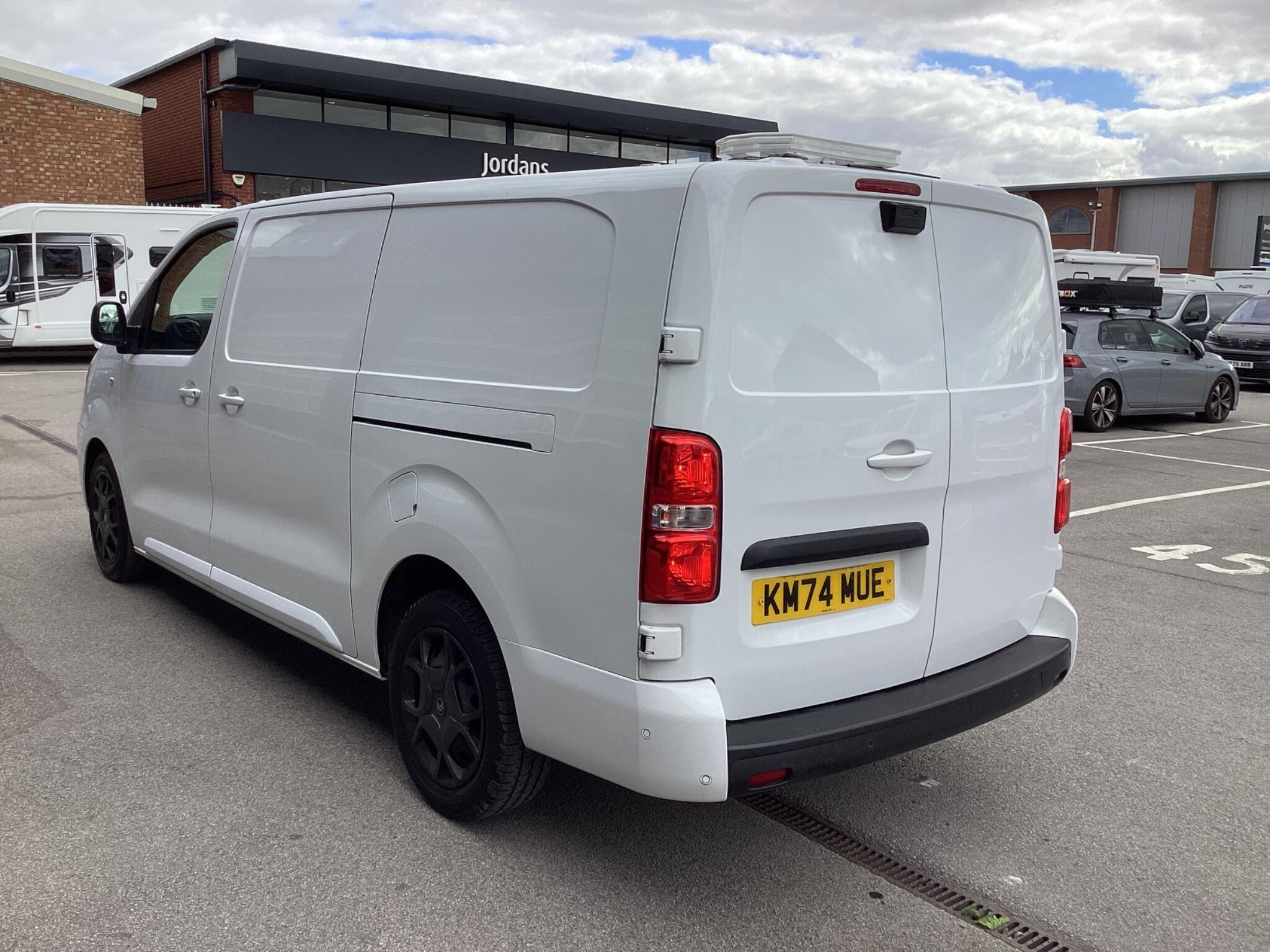 Citroen Dispatch - Image 5