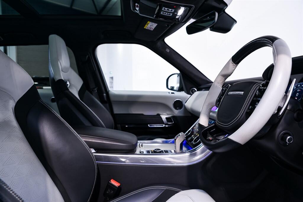 Land Rover RANGE ROVER SPORT - Image 22