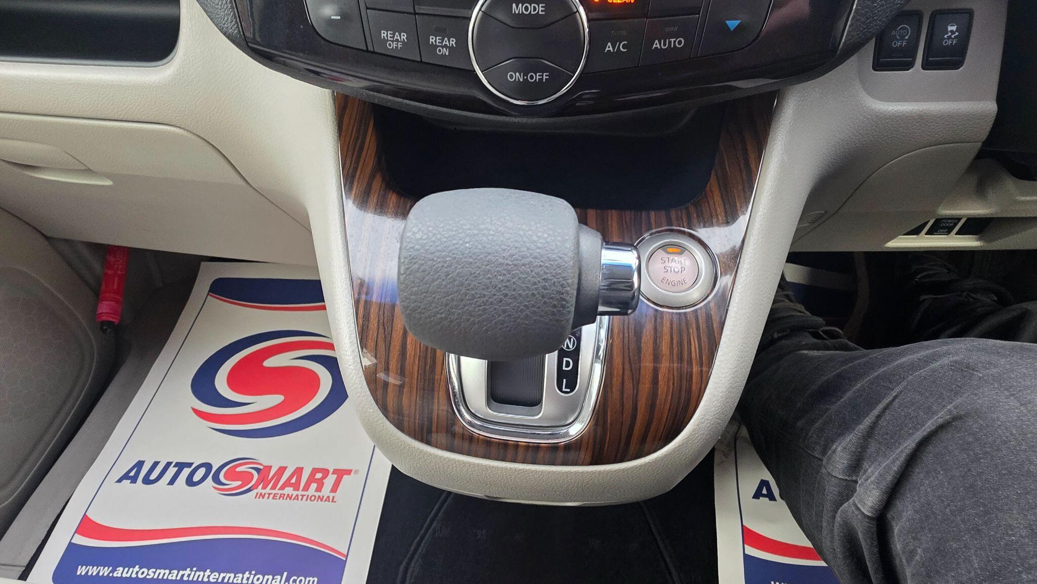 Nissan Serena - Image 36