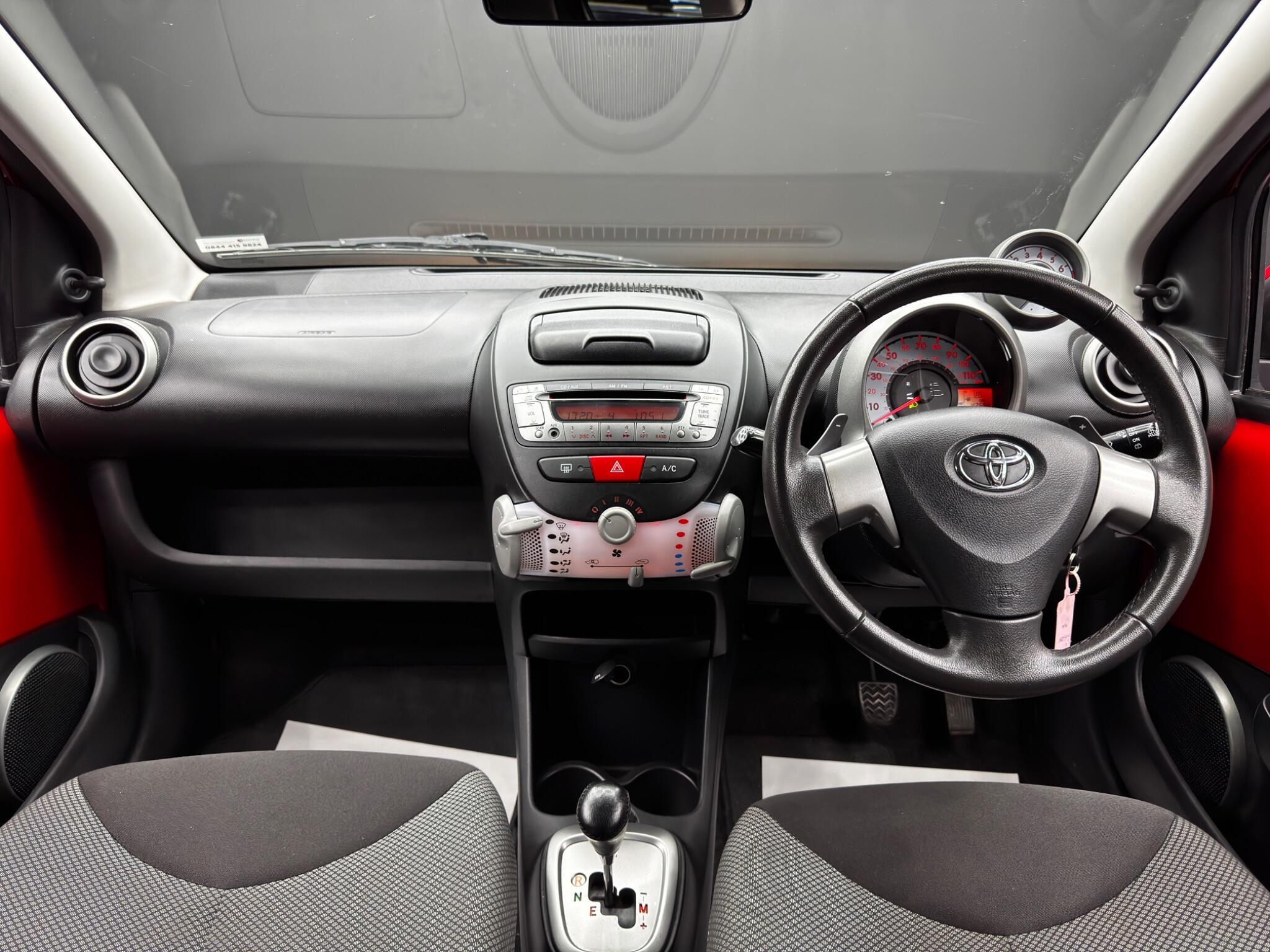 Toyota Aygo - Image 10