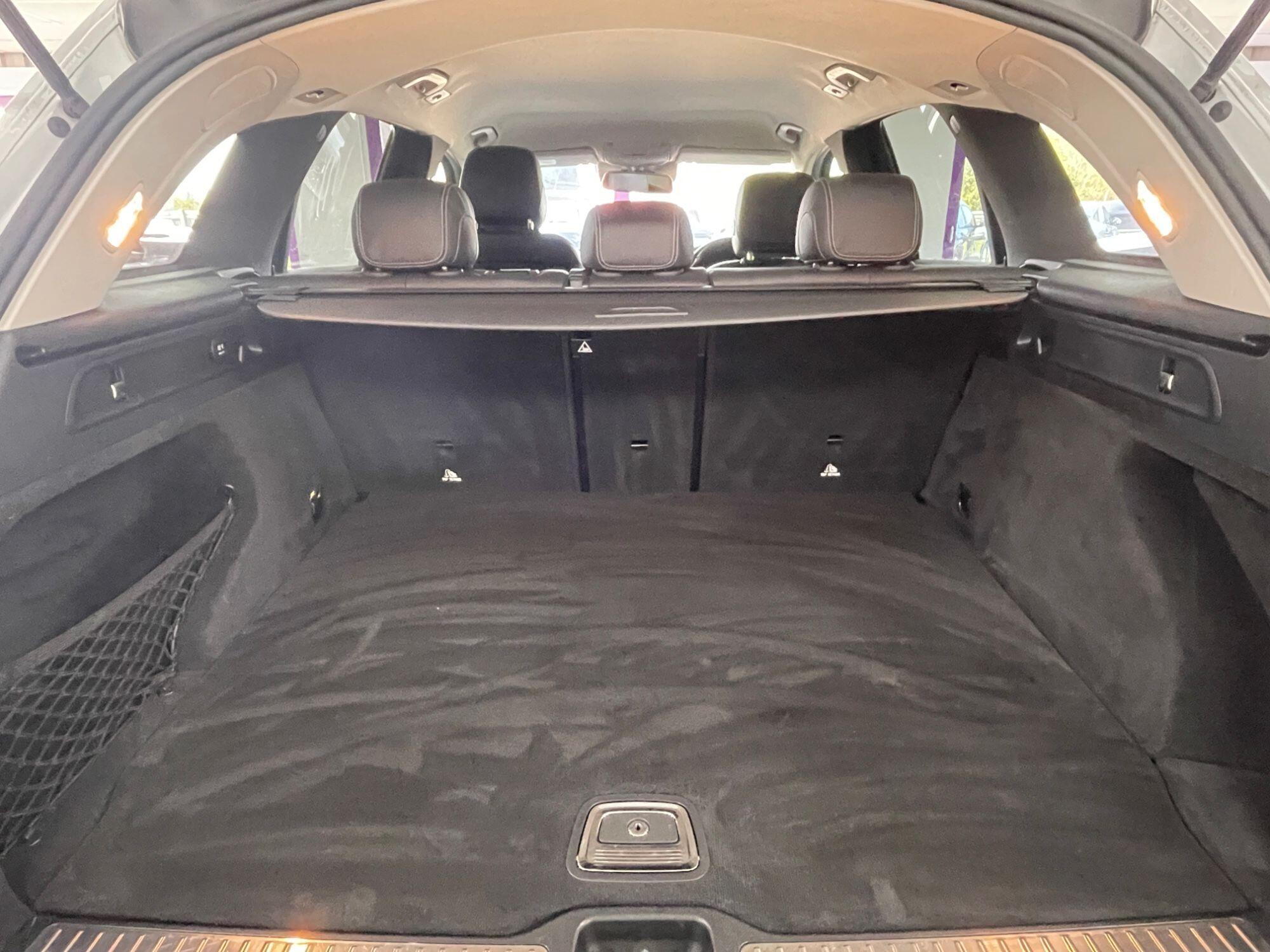 Mercedes GLC - Image 18