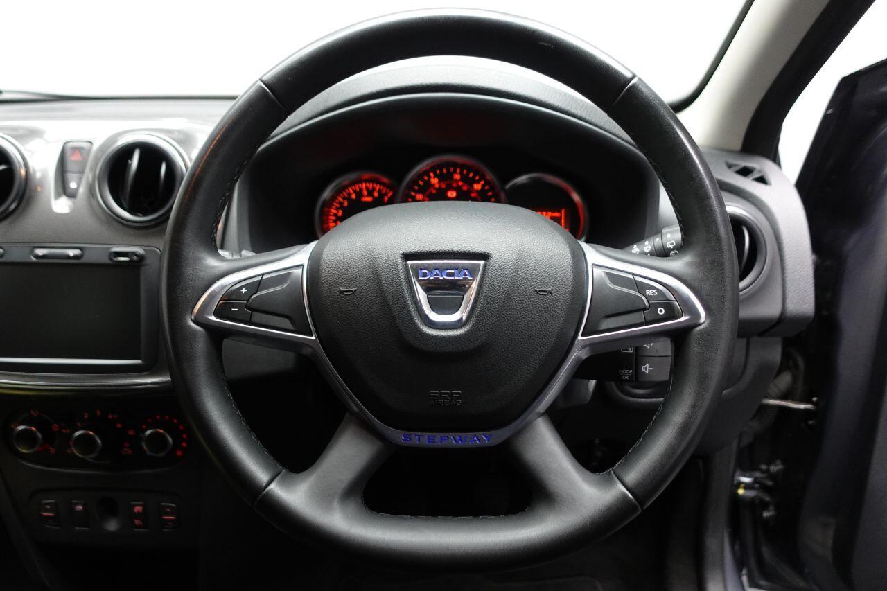 Dacia Sandero Stepway - Image 20