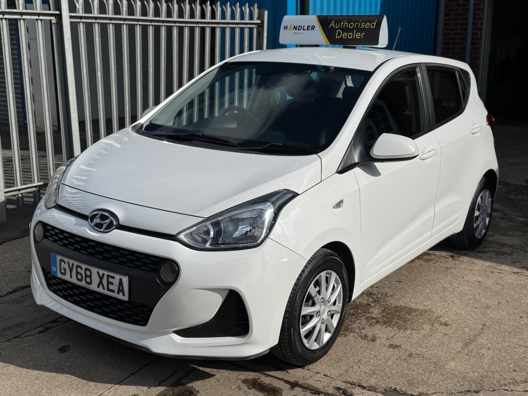 Hyundai i10 - Image 2