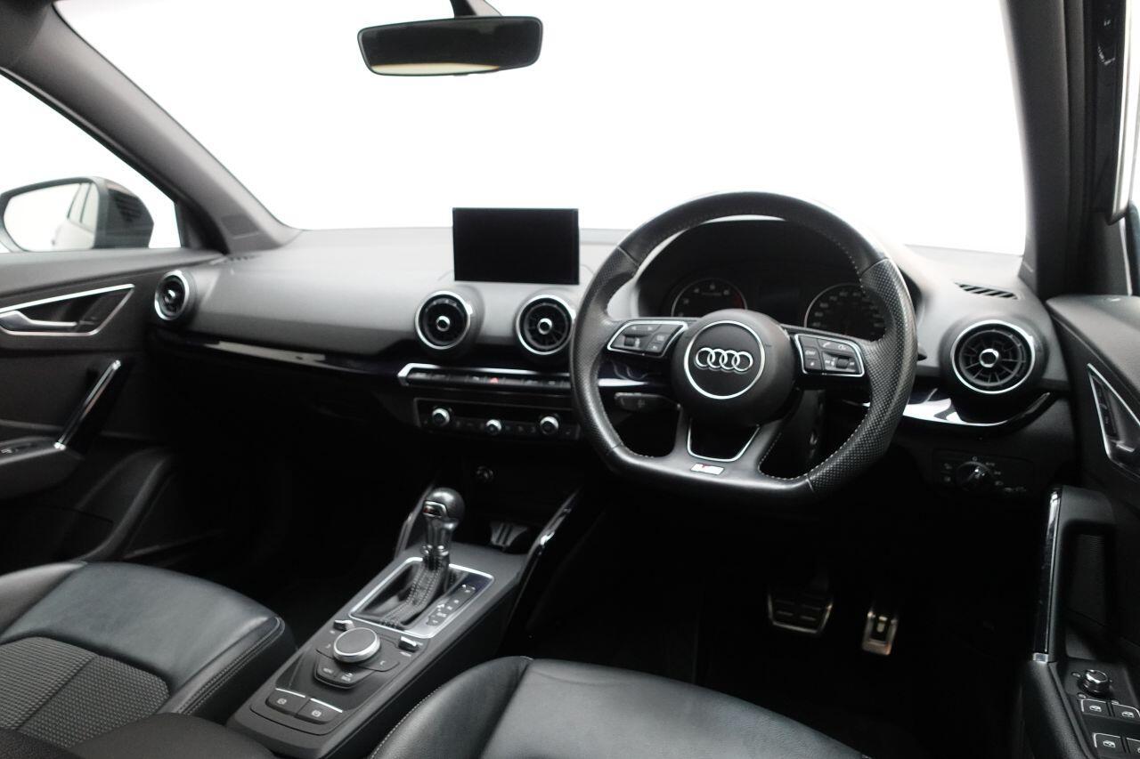 Audi Q2 - Image 15