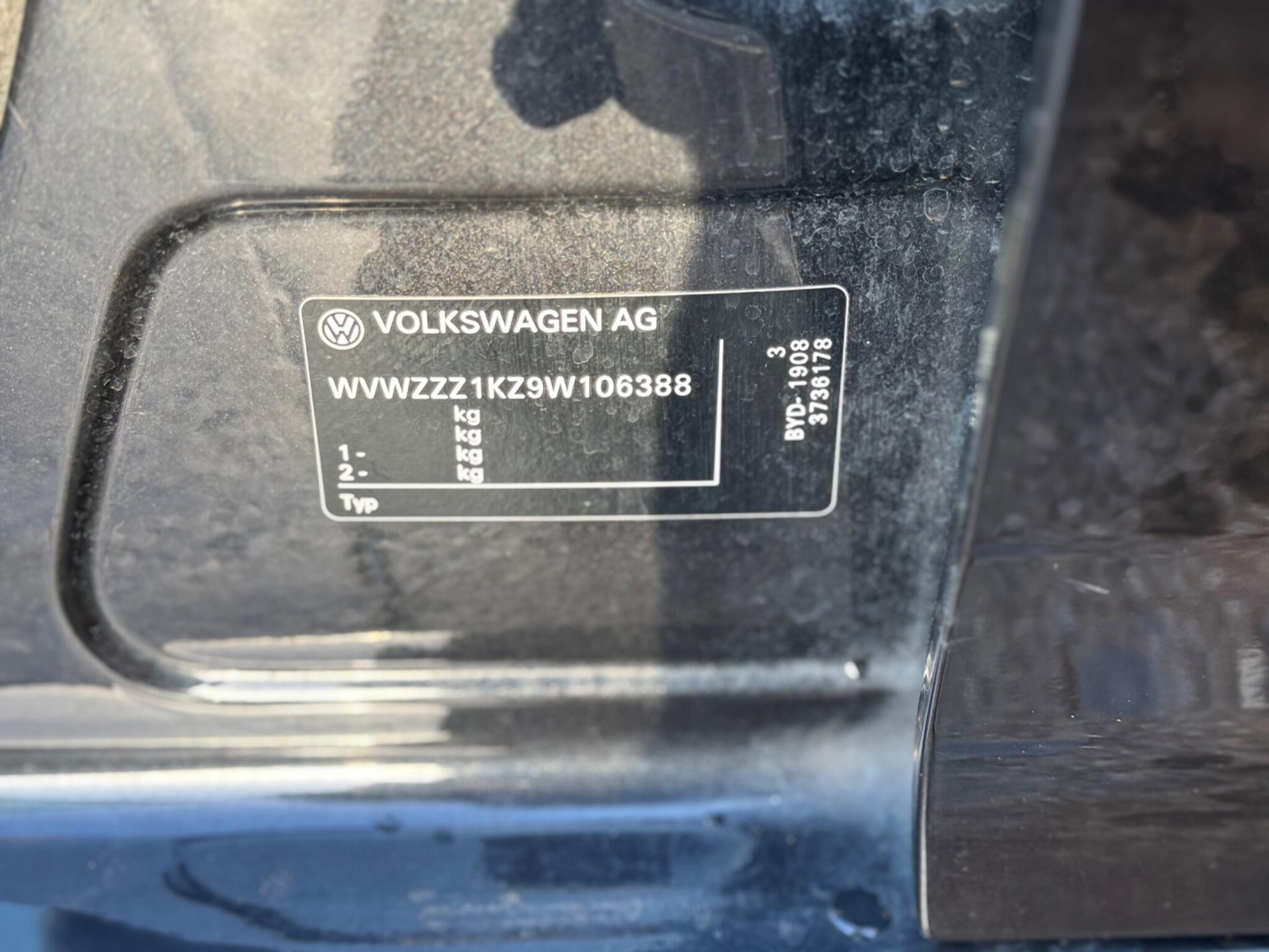 Volkswagen Golf - Image 26