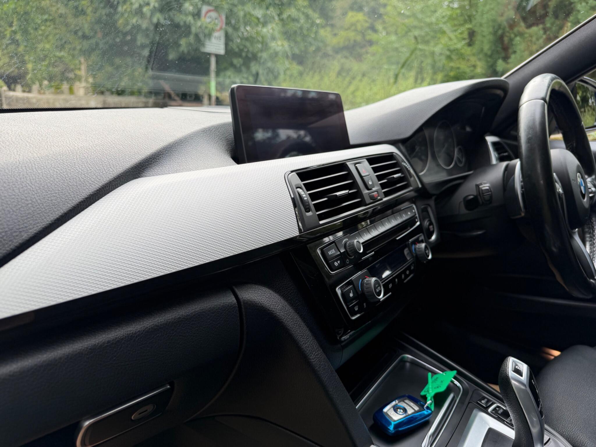 BMW 3 Series - Image 19