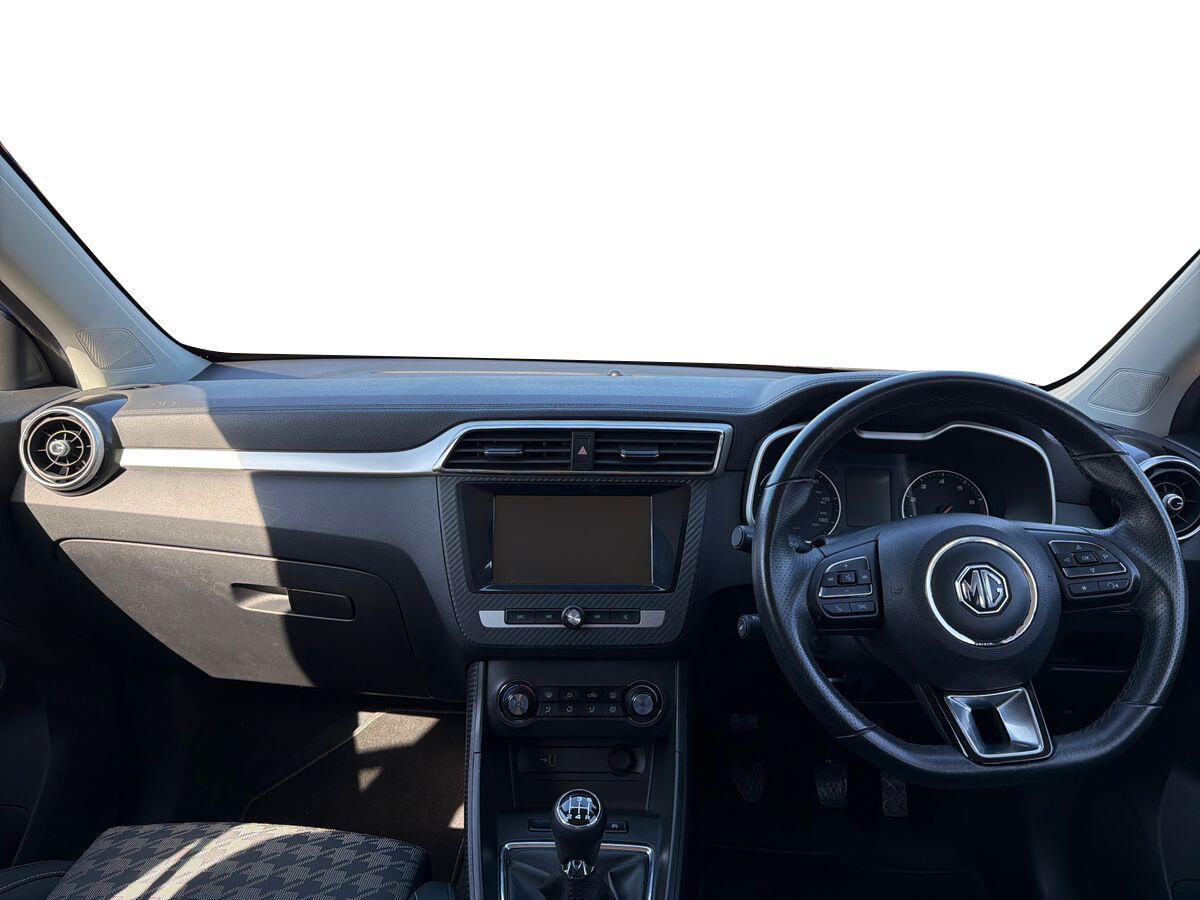 MG MG ZS - Image 6
