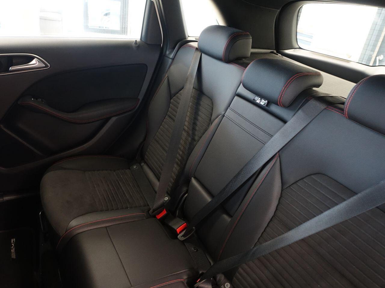 Mercedes B-Class - Image 23