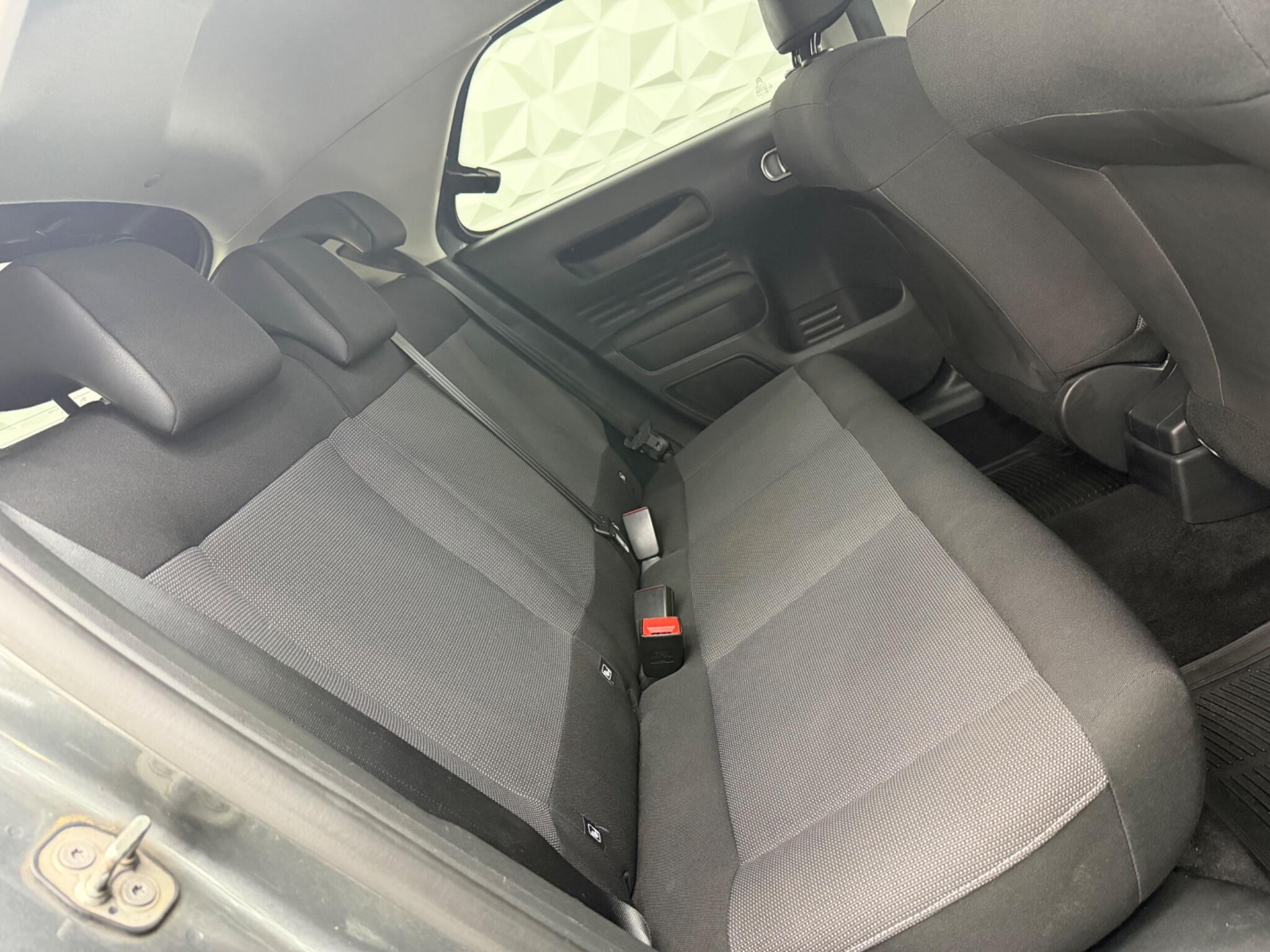 Citroen C4 Cactus - Image 15