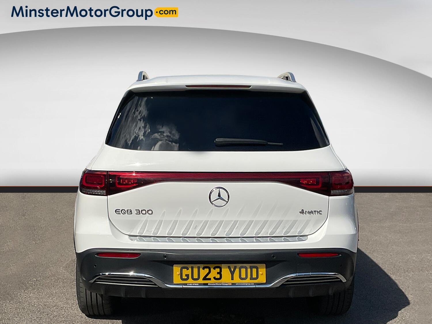Mercedes Eqb - Image 3