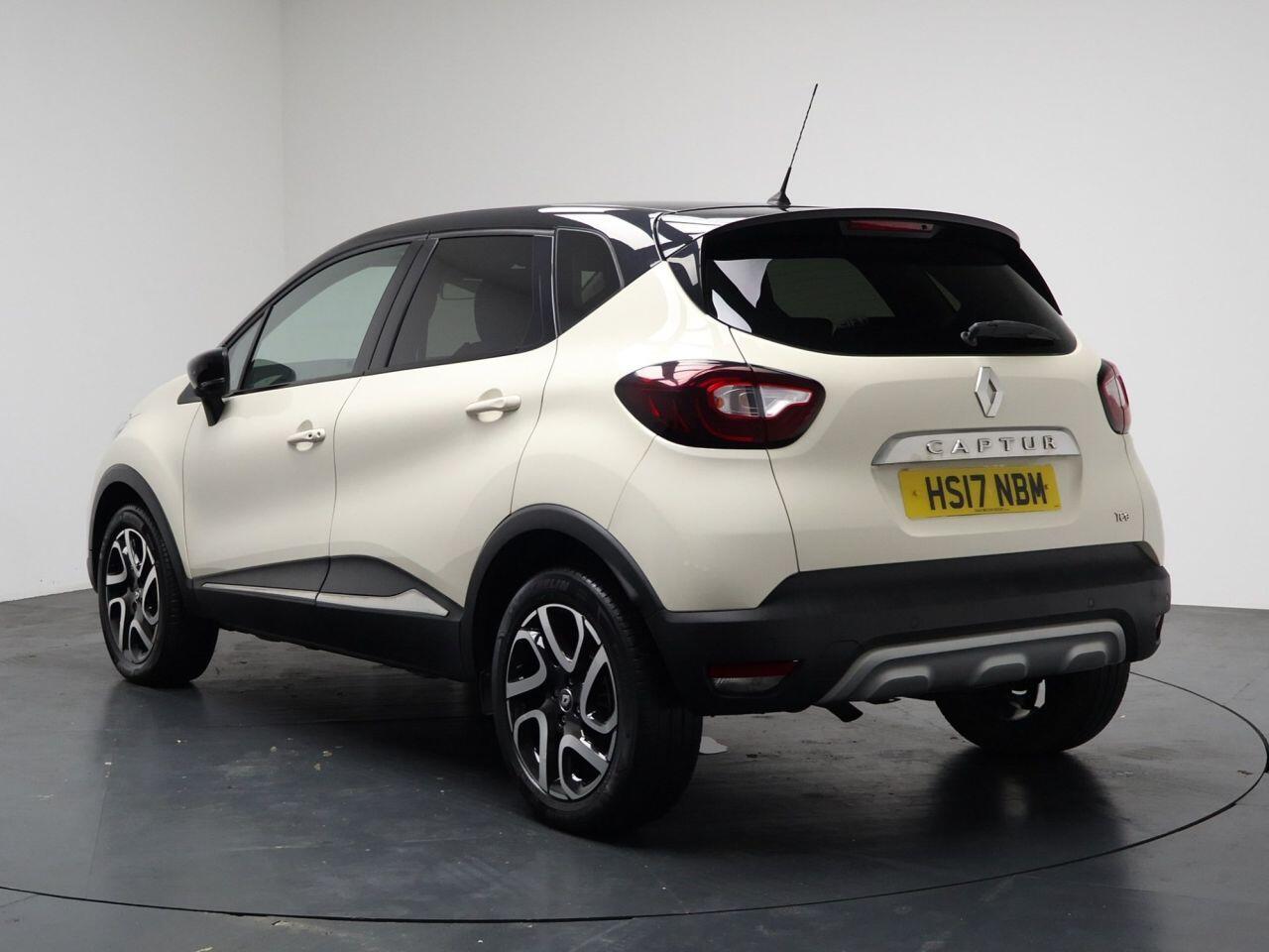 Renault Captur - Image 9