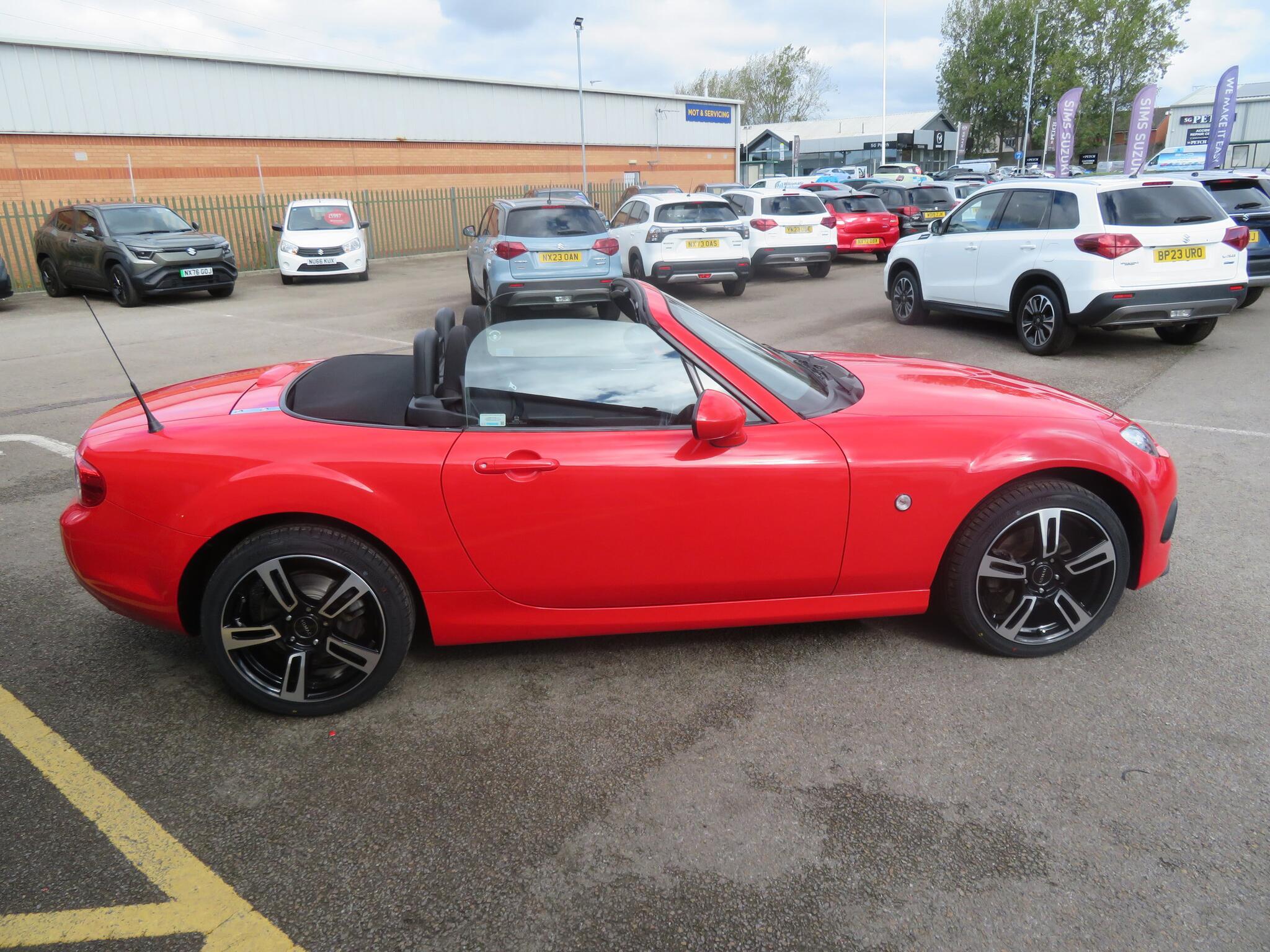 Mazda MX-5 - Image 14