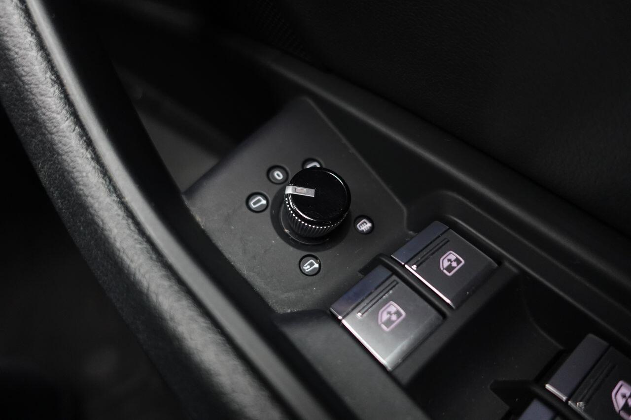 Audi E-Tron - Image 59