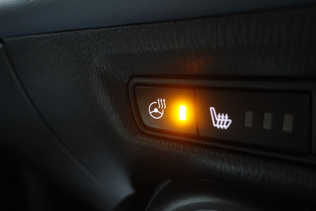 Mazda MAZDA2 - Image 33