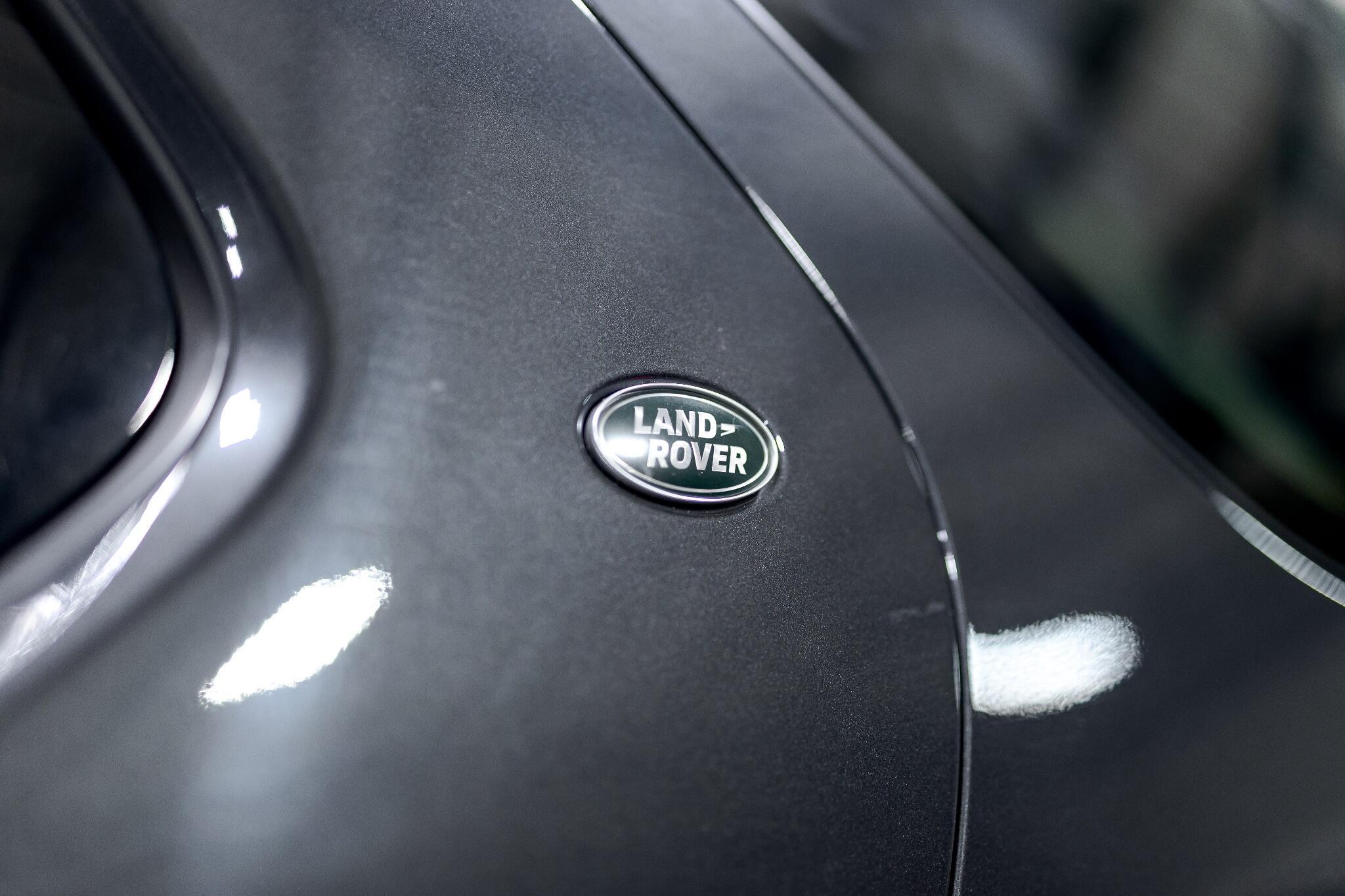 Land Rover Discovery - Image 16