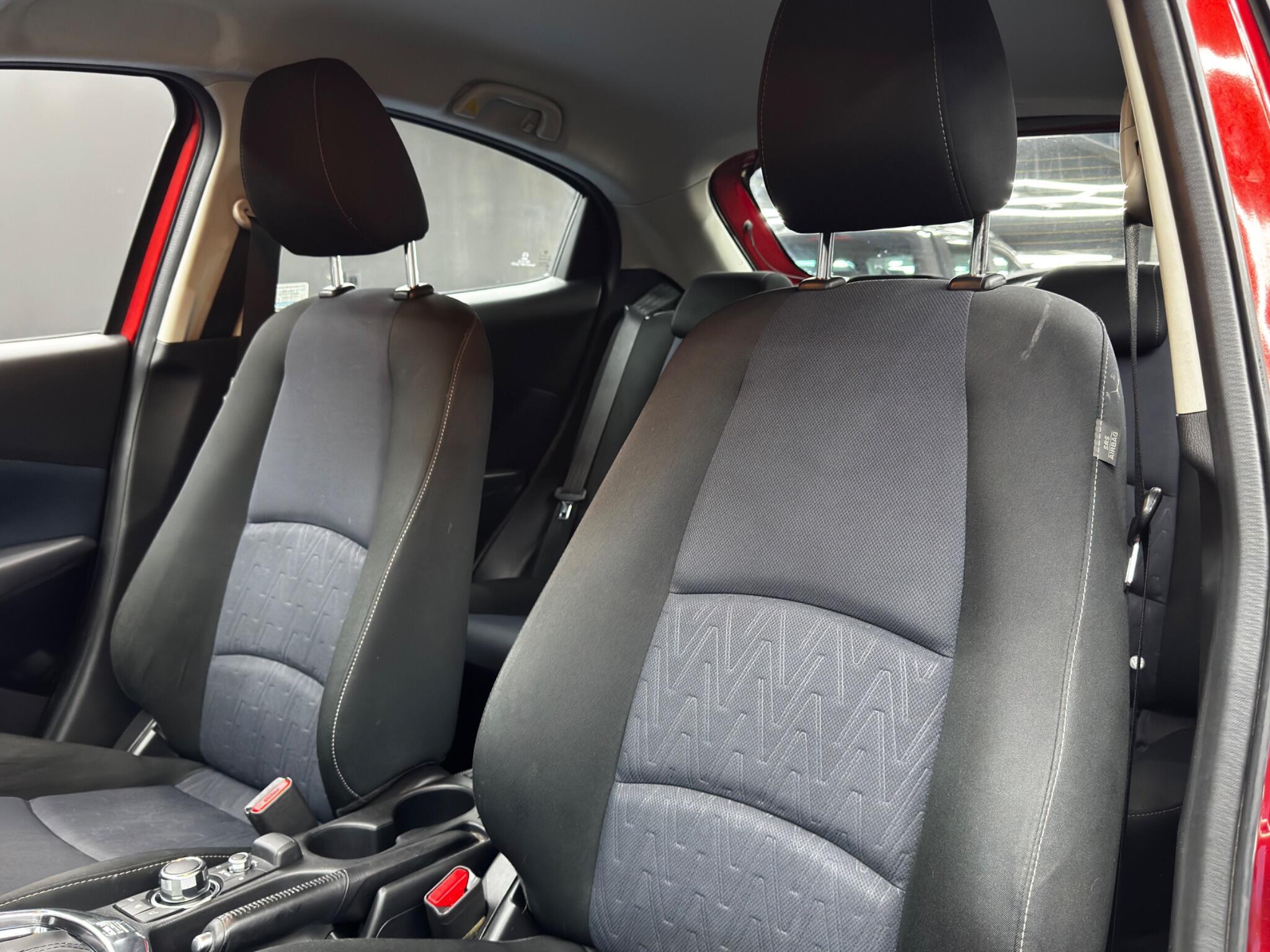 Mazda MAZDA2 - Image 13