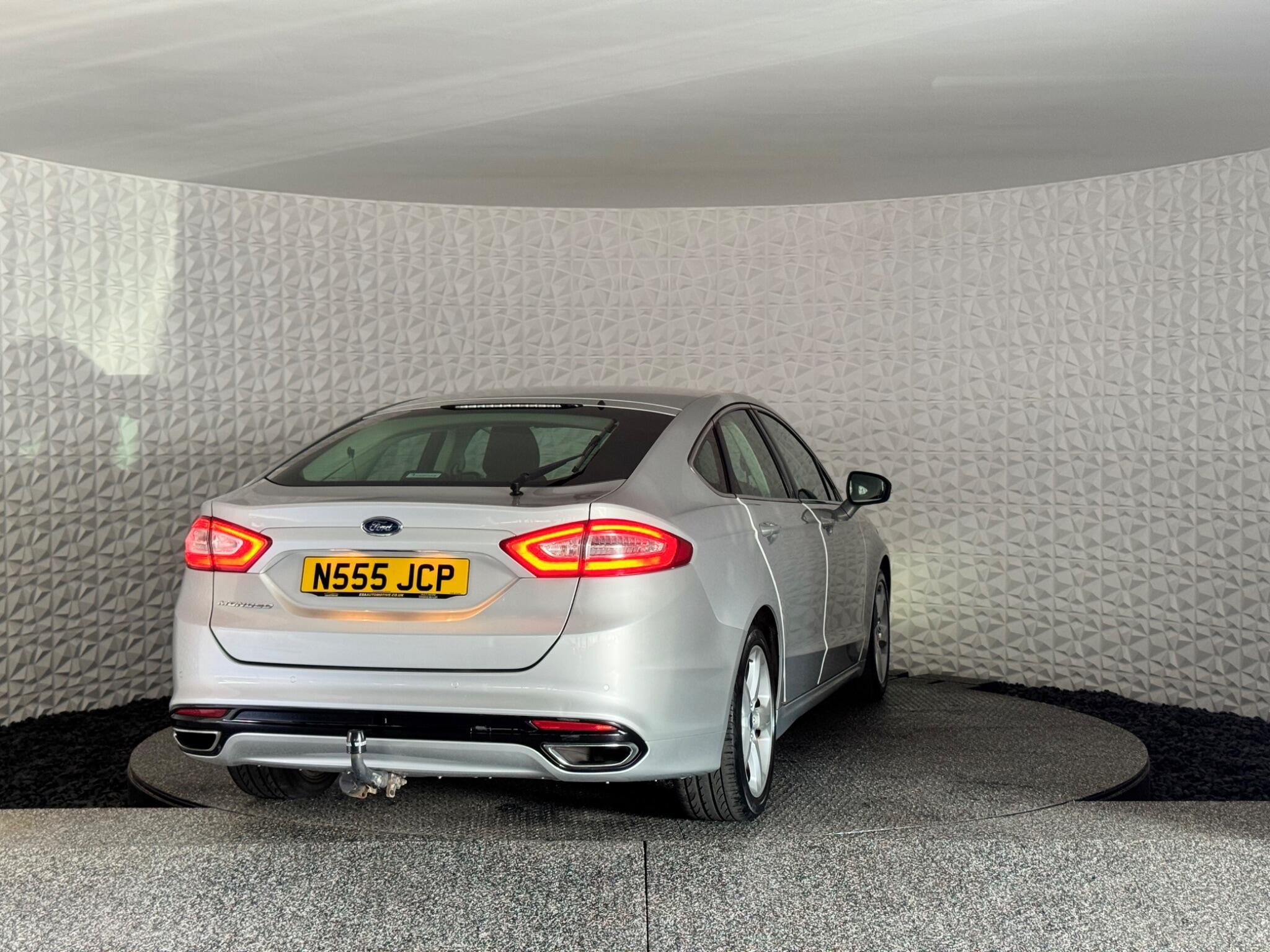Ford Mondeo - Image 13