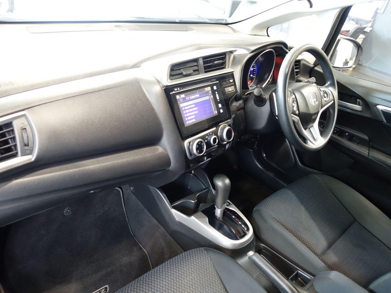 Honda Jazz - Image 11