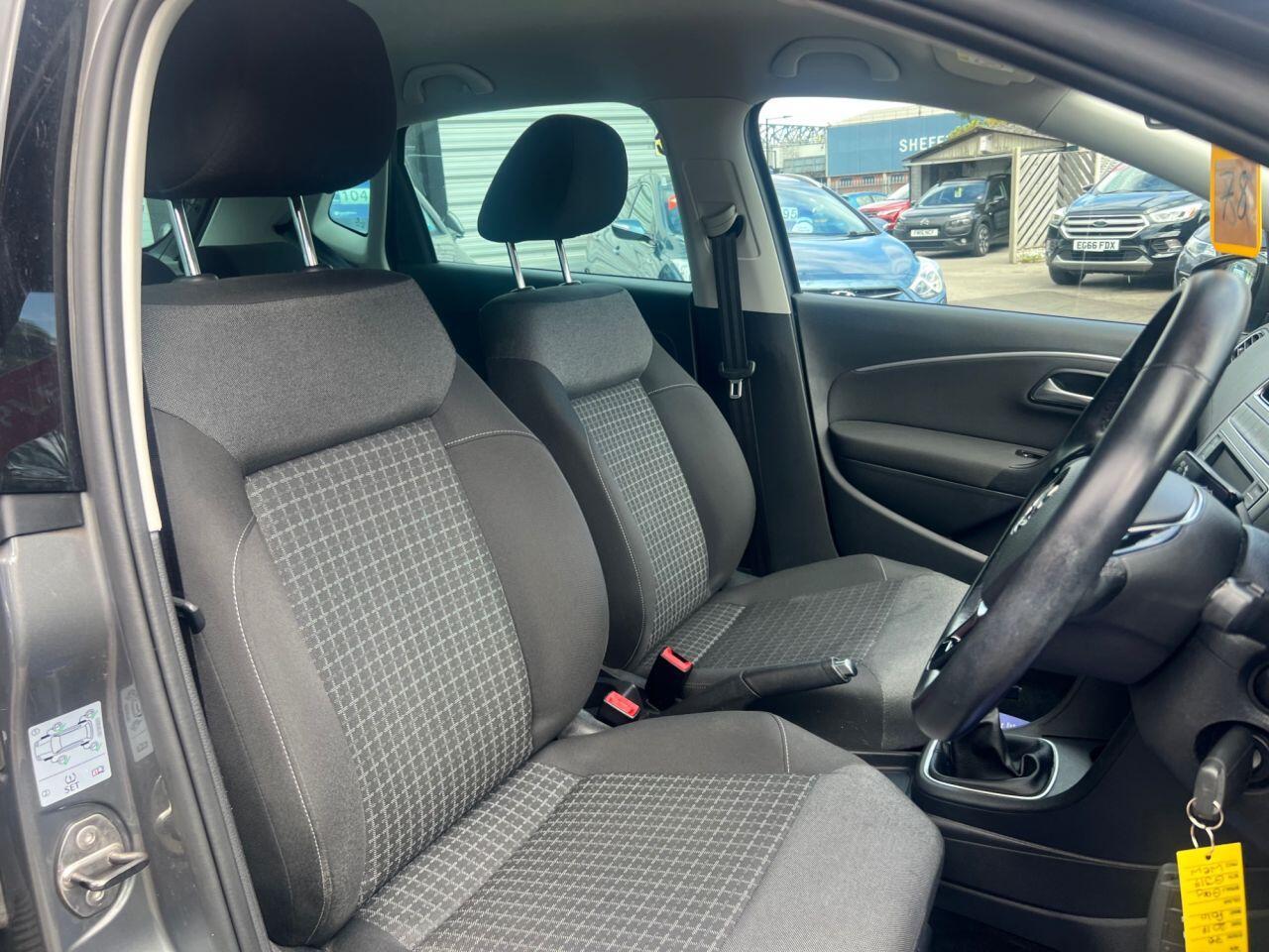 Volkswagen Polo - Image 16