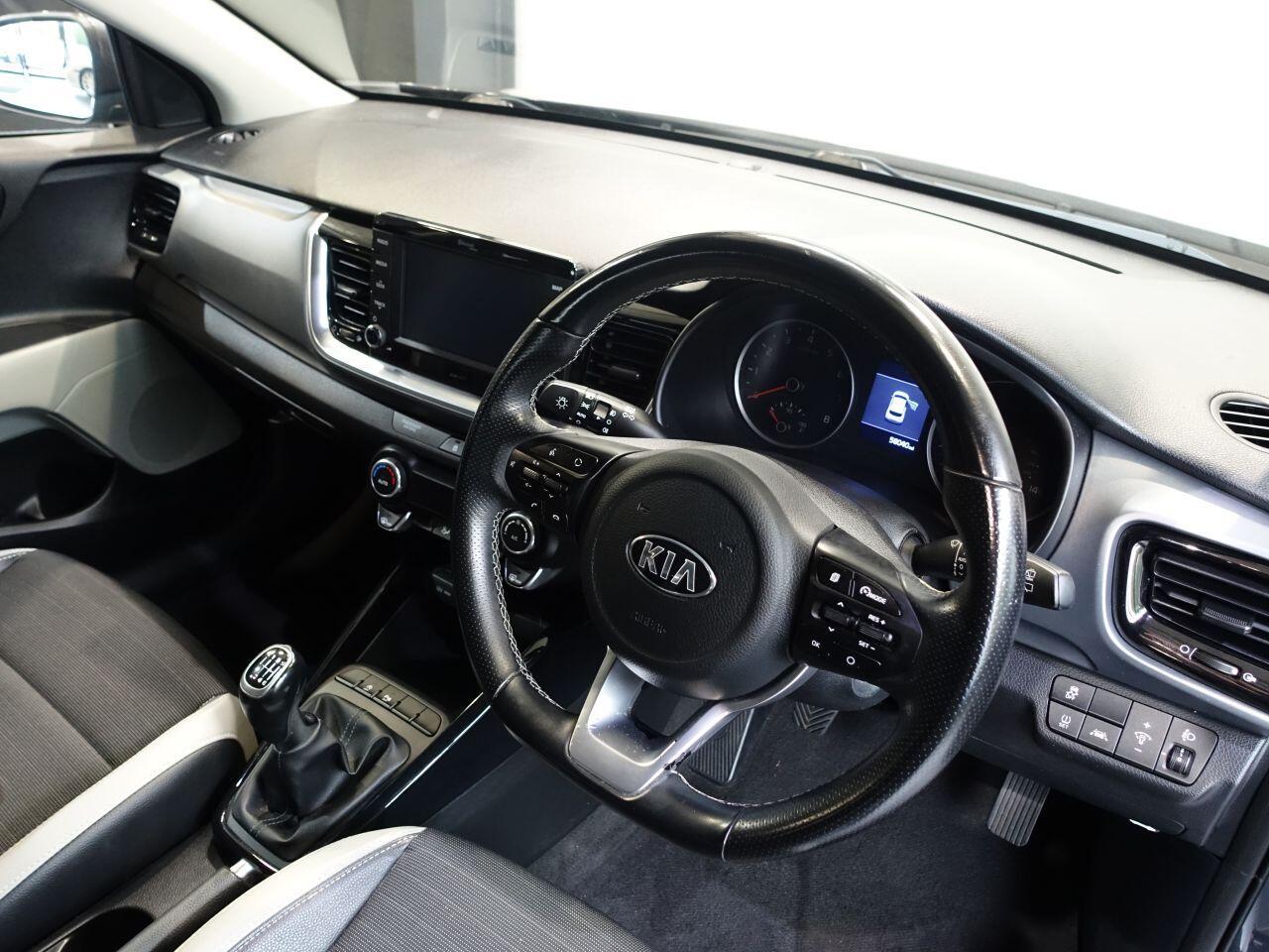 Kia Stonic - Image 2