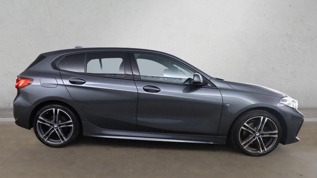 BMW 1 Series - Image 8