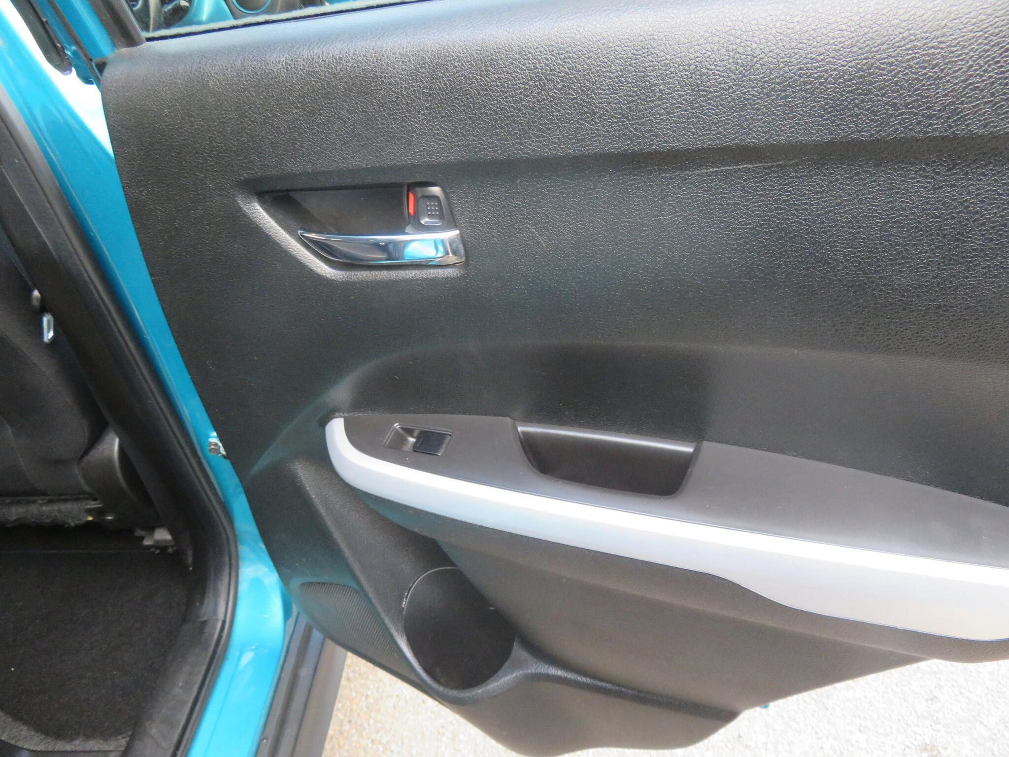 Suzuki Vitara - Image 20