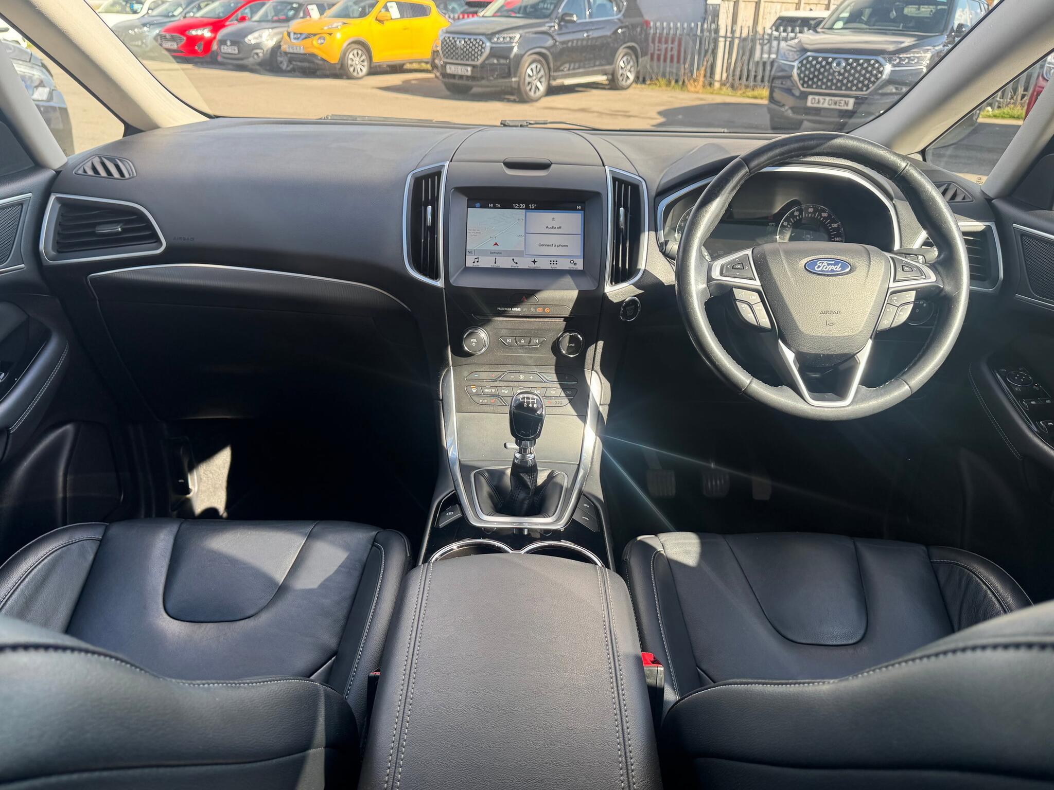 Ford S-MAX - Image 9