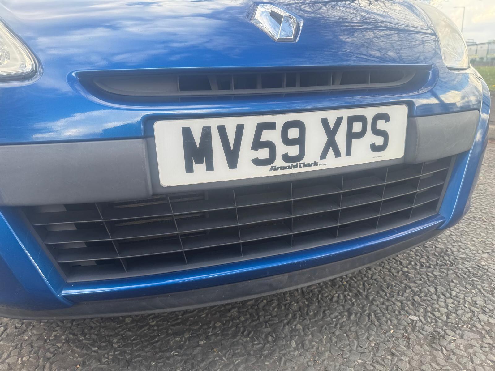 Renault Clio - Image 38