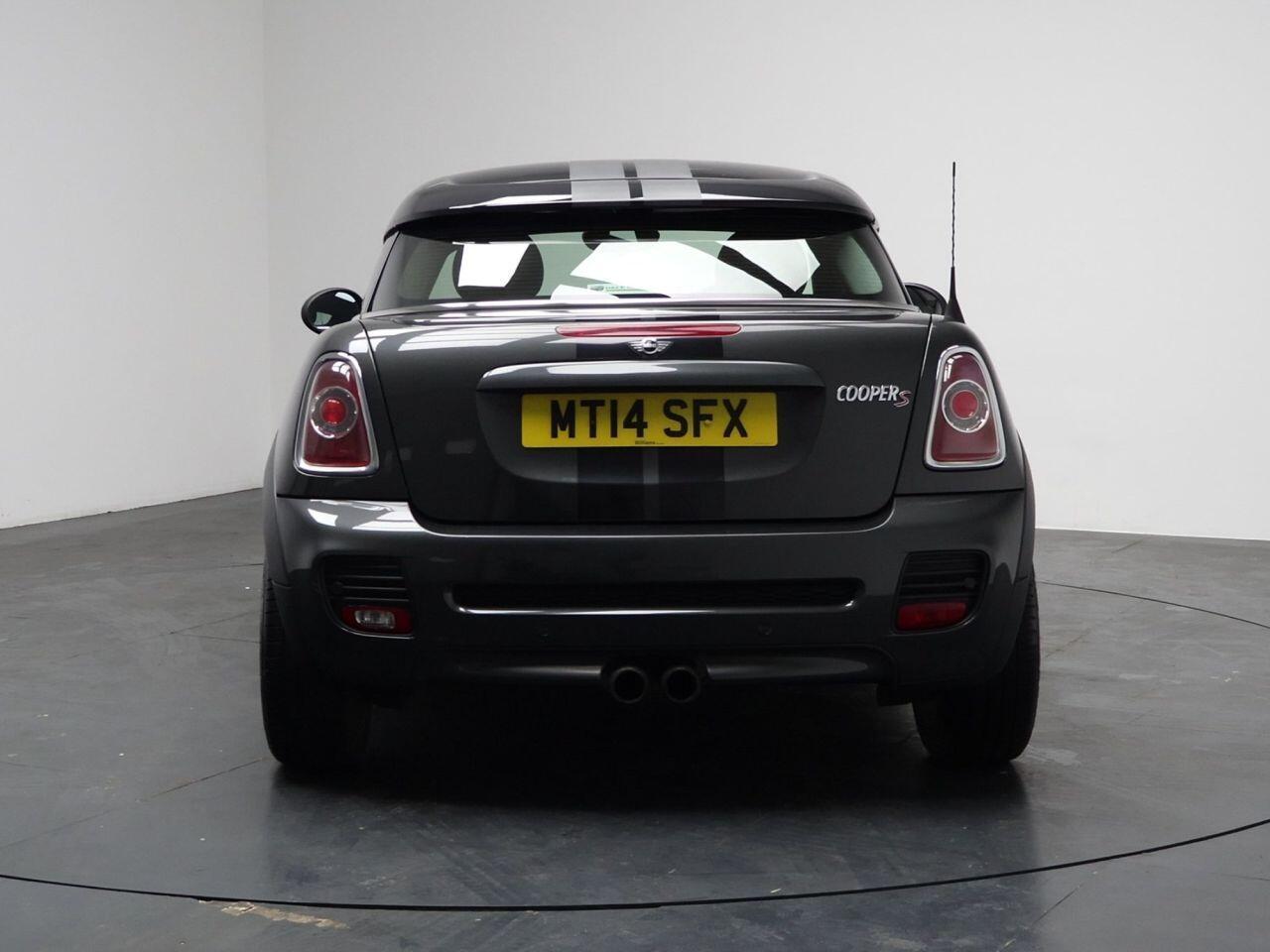 MINI Coupe - Image 11