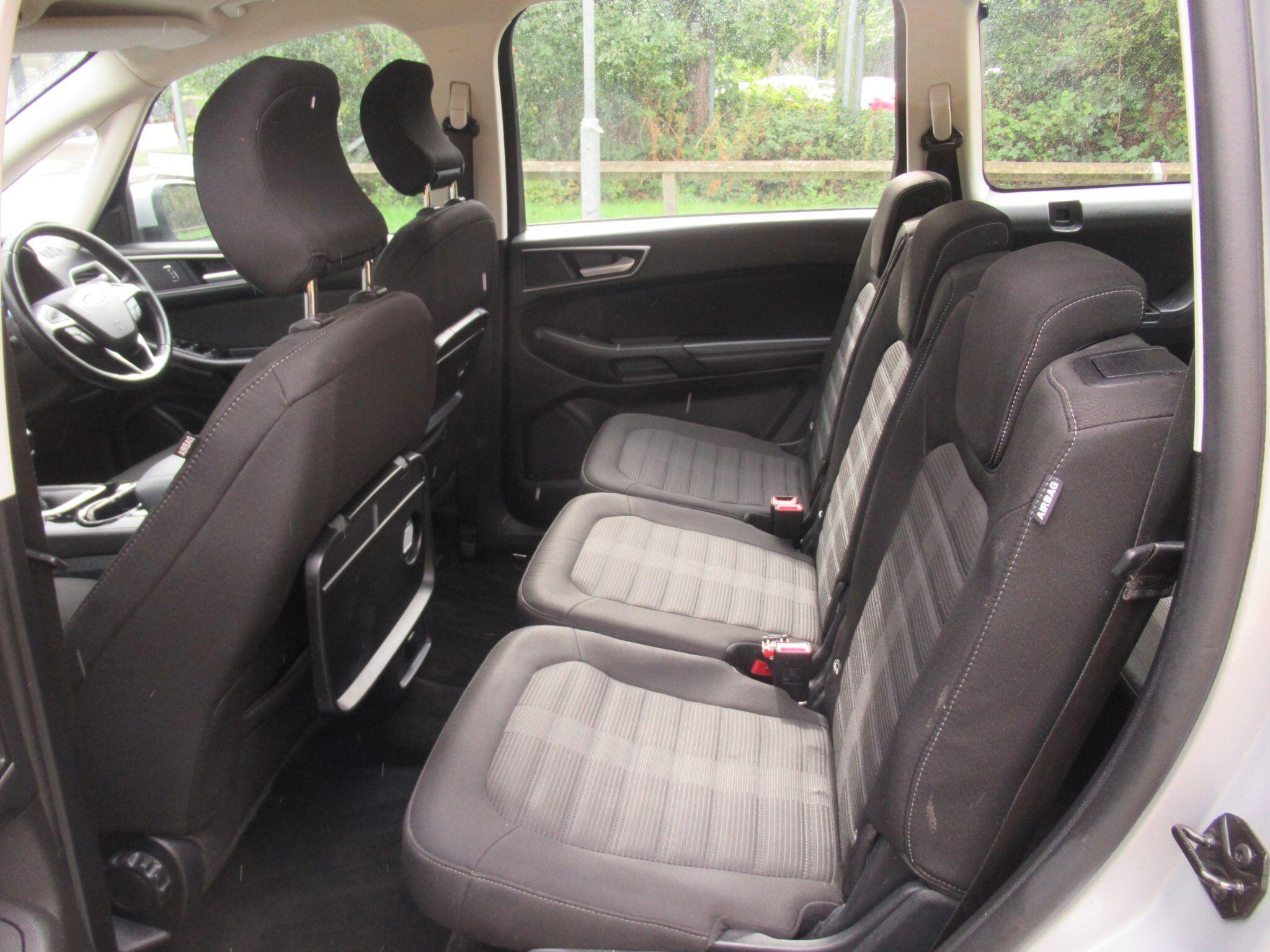Ford Galaxy - Image 16
