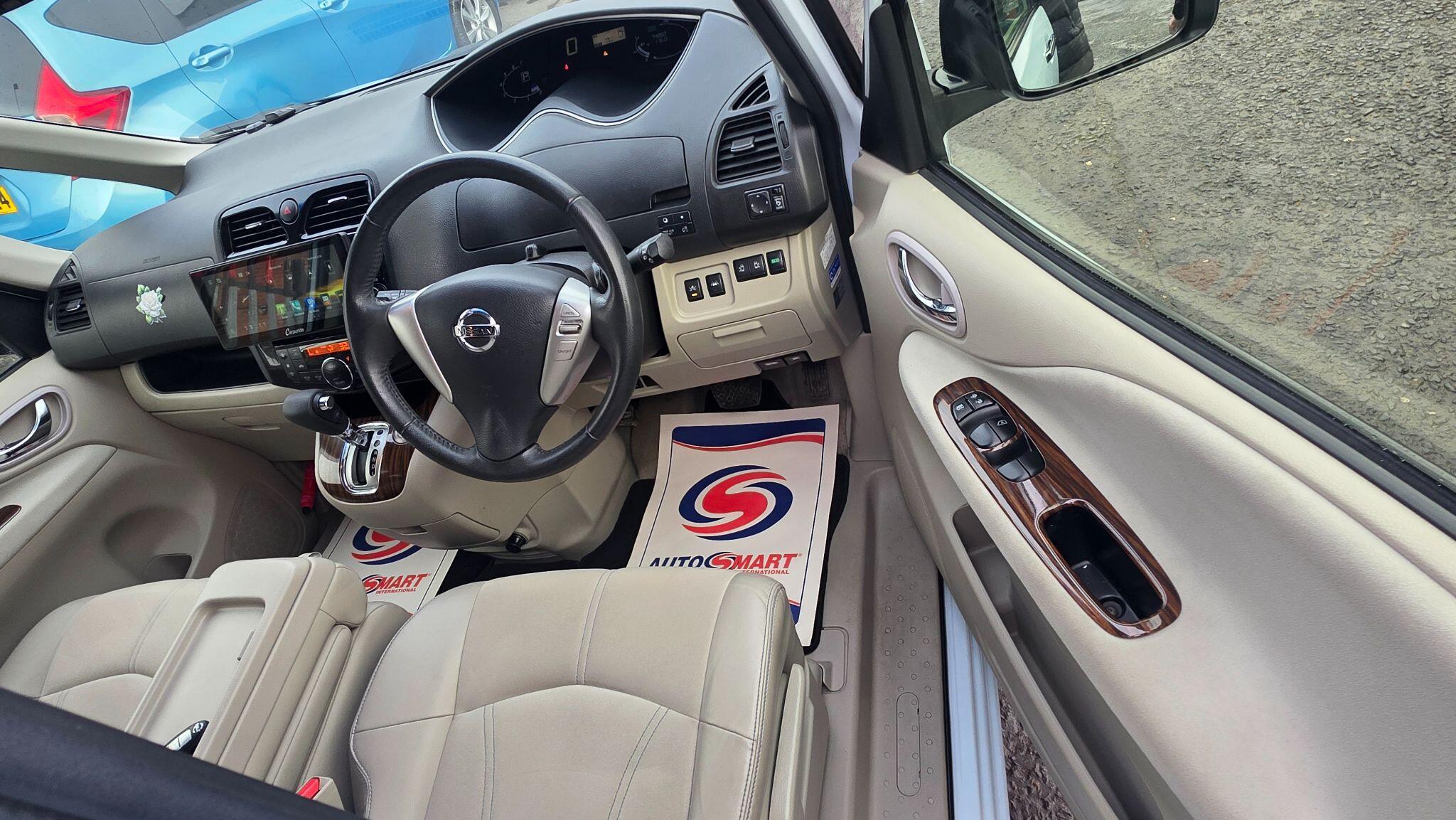 Nissan Serena - Image 22