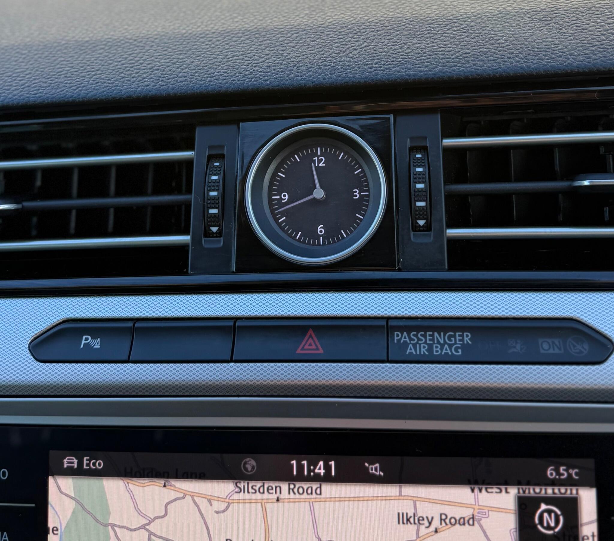 Volkswagen Passat - Image 43