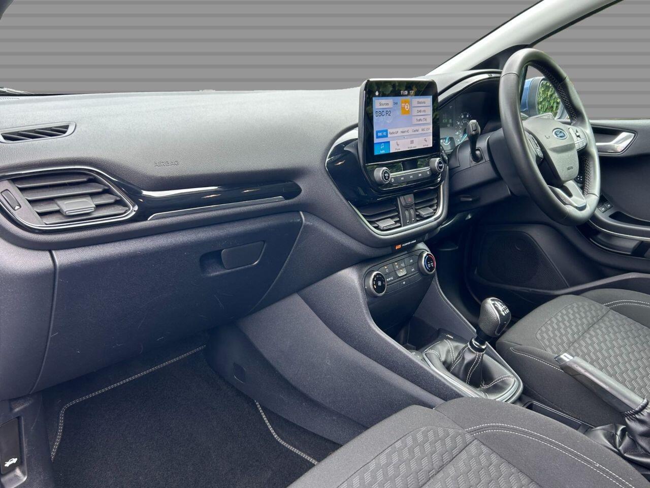 Ford Fiesta - Image 13