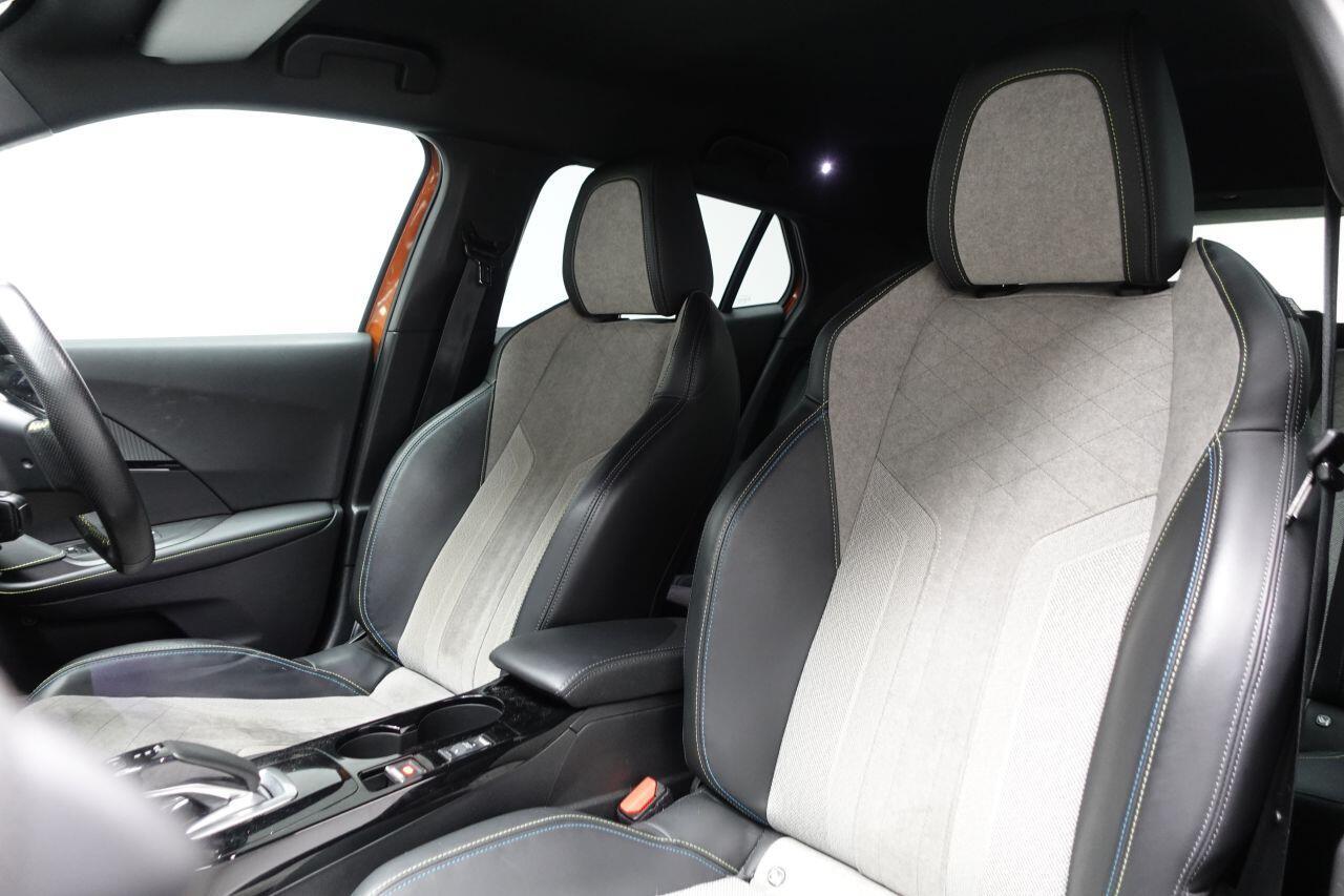 Peugeot E-2008 - Image 22