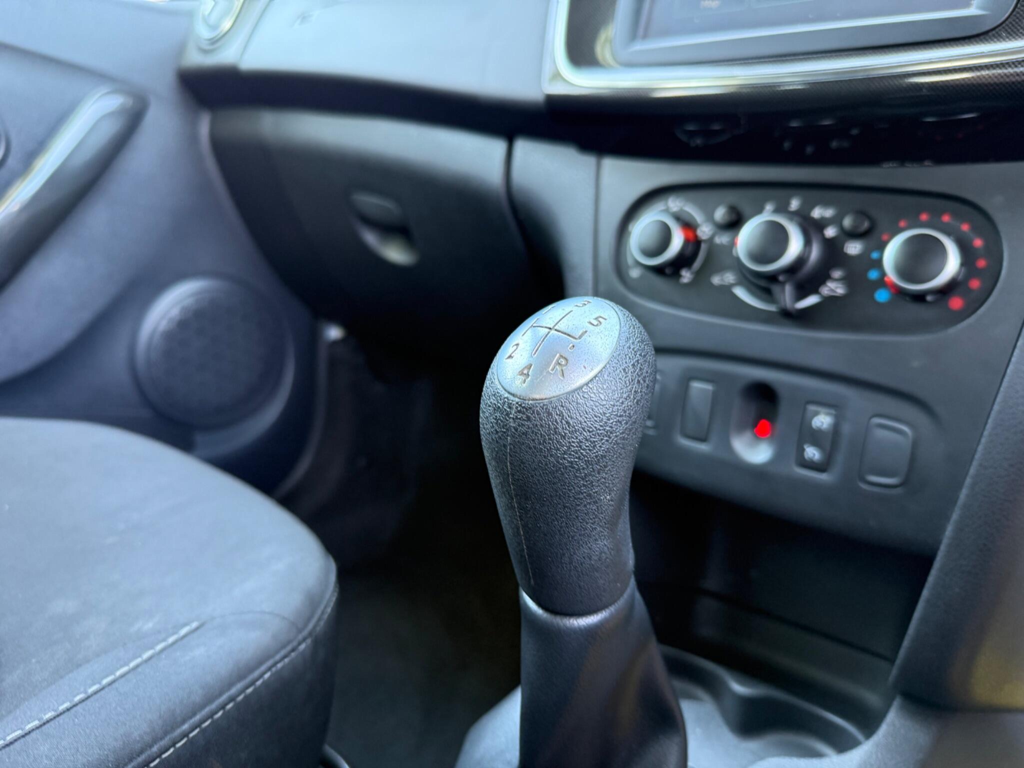 Dacia Sandero - Image 38