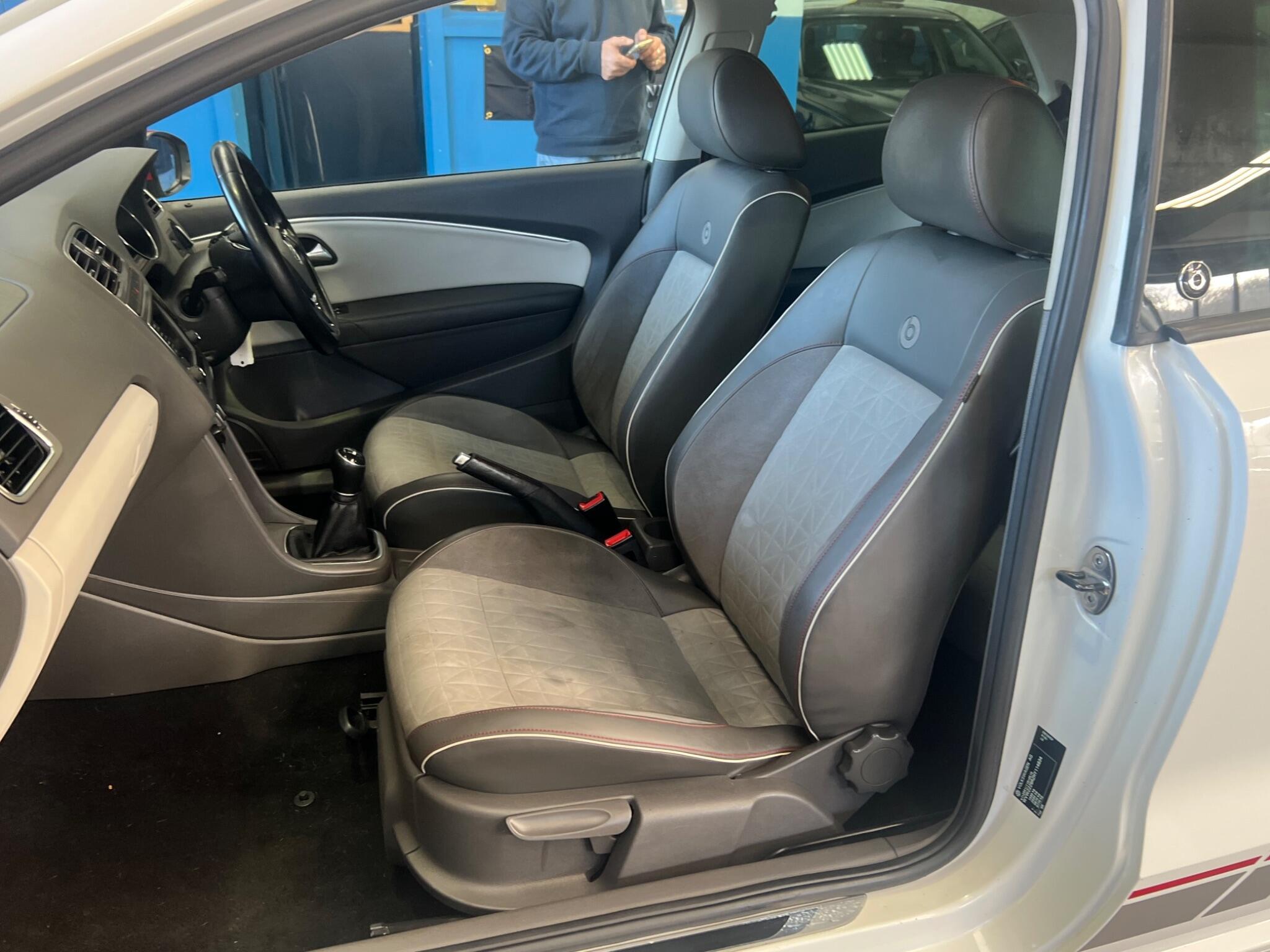 Volkswagen Polo - Image 27