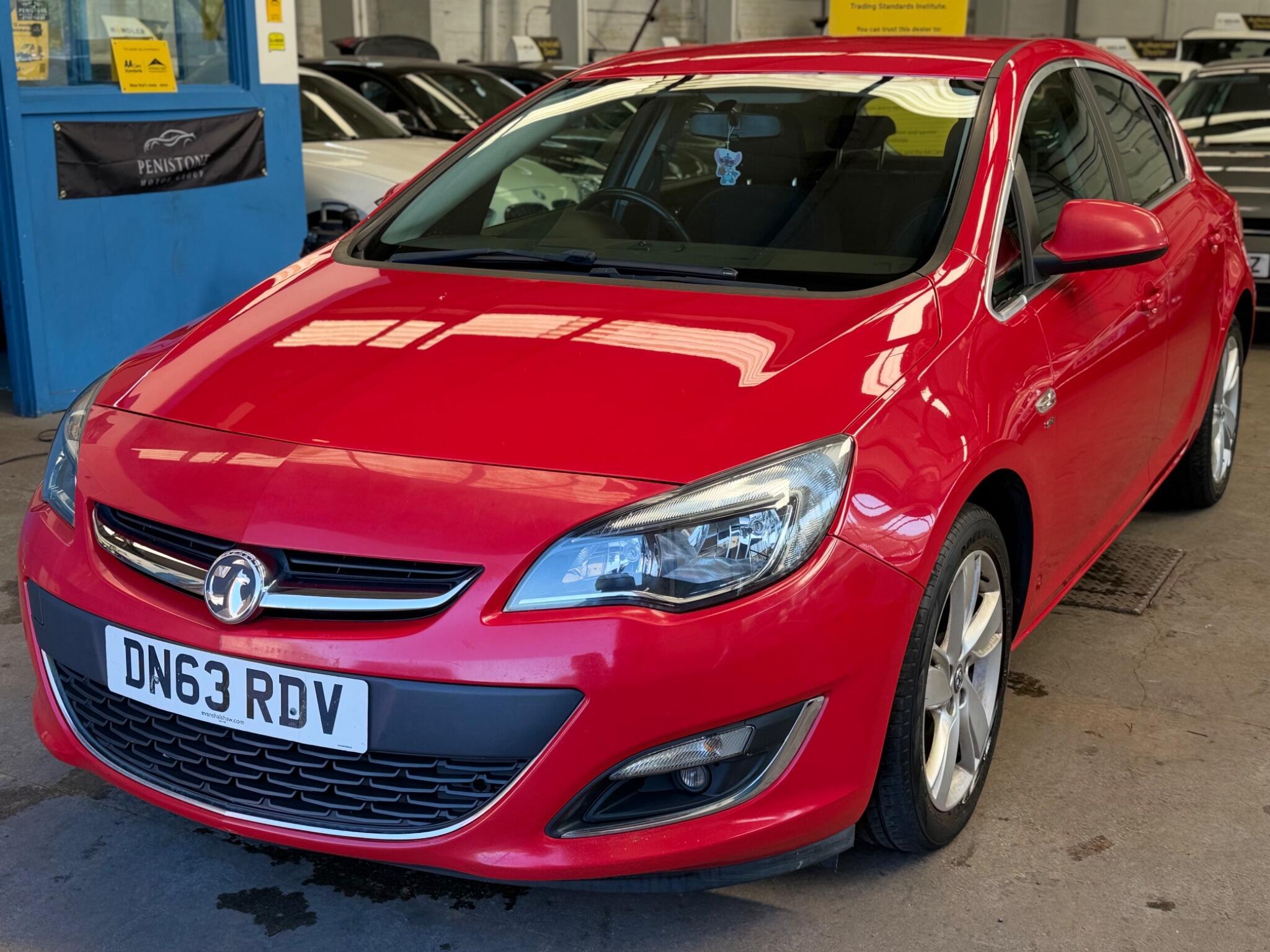 Vauxhall Astra - Image 32