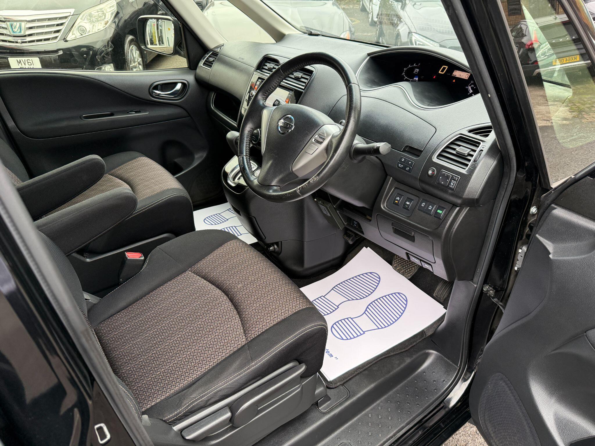 Nissan Serena - Image 21