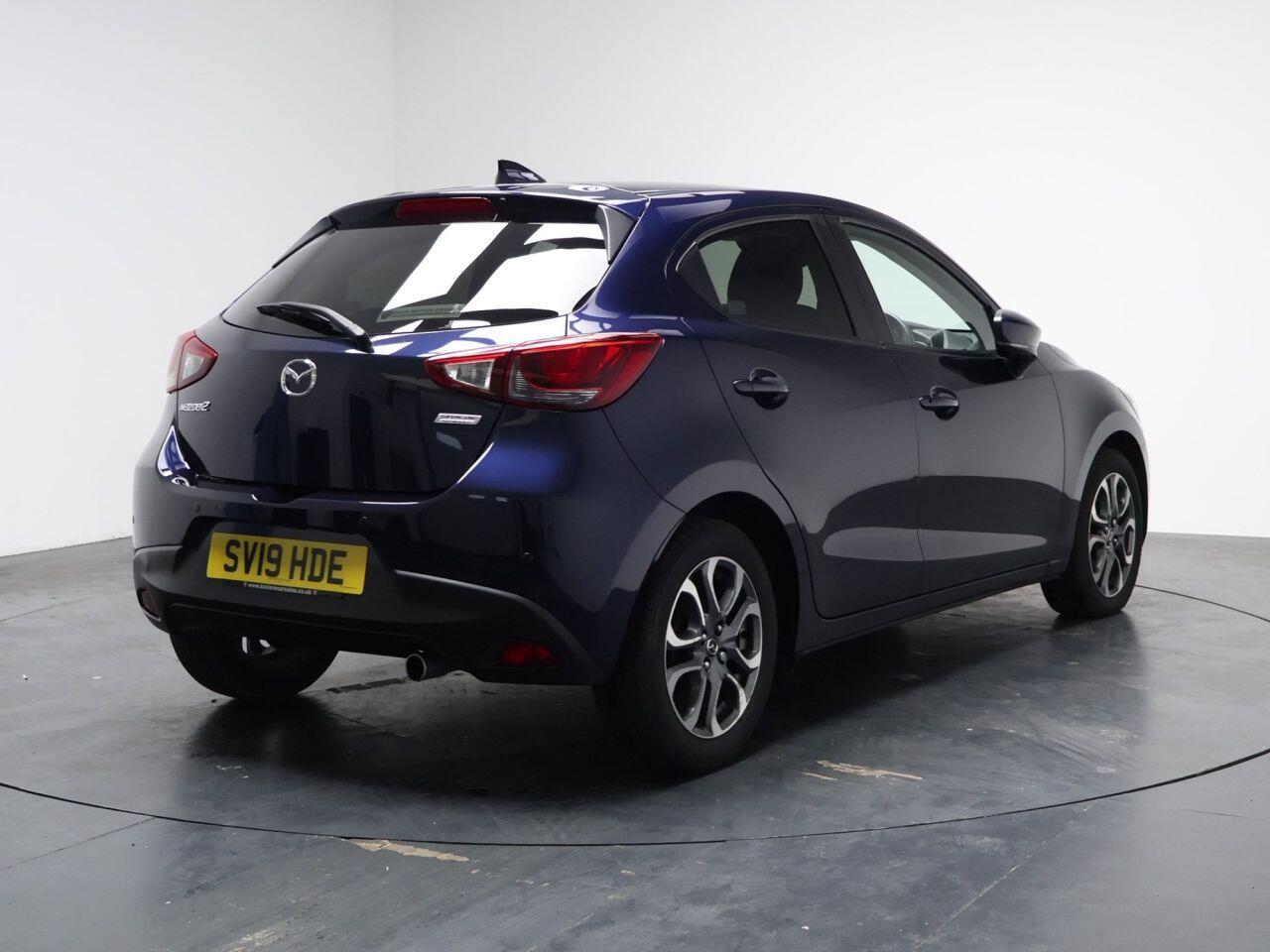 Mazda MAZDA2 - Image 13