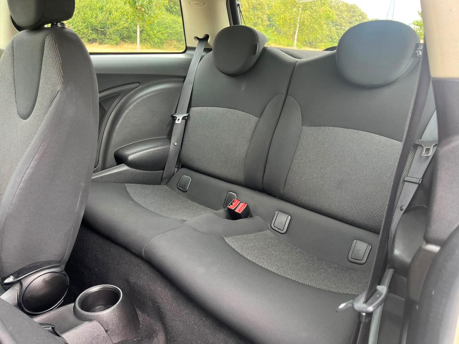 MINI Hatch - Image 8