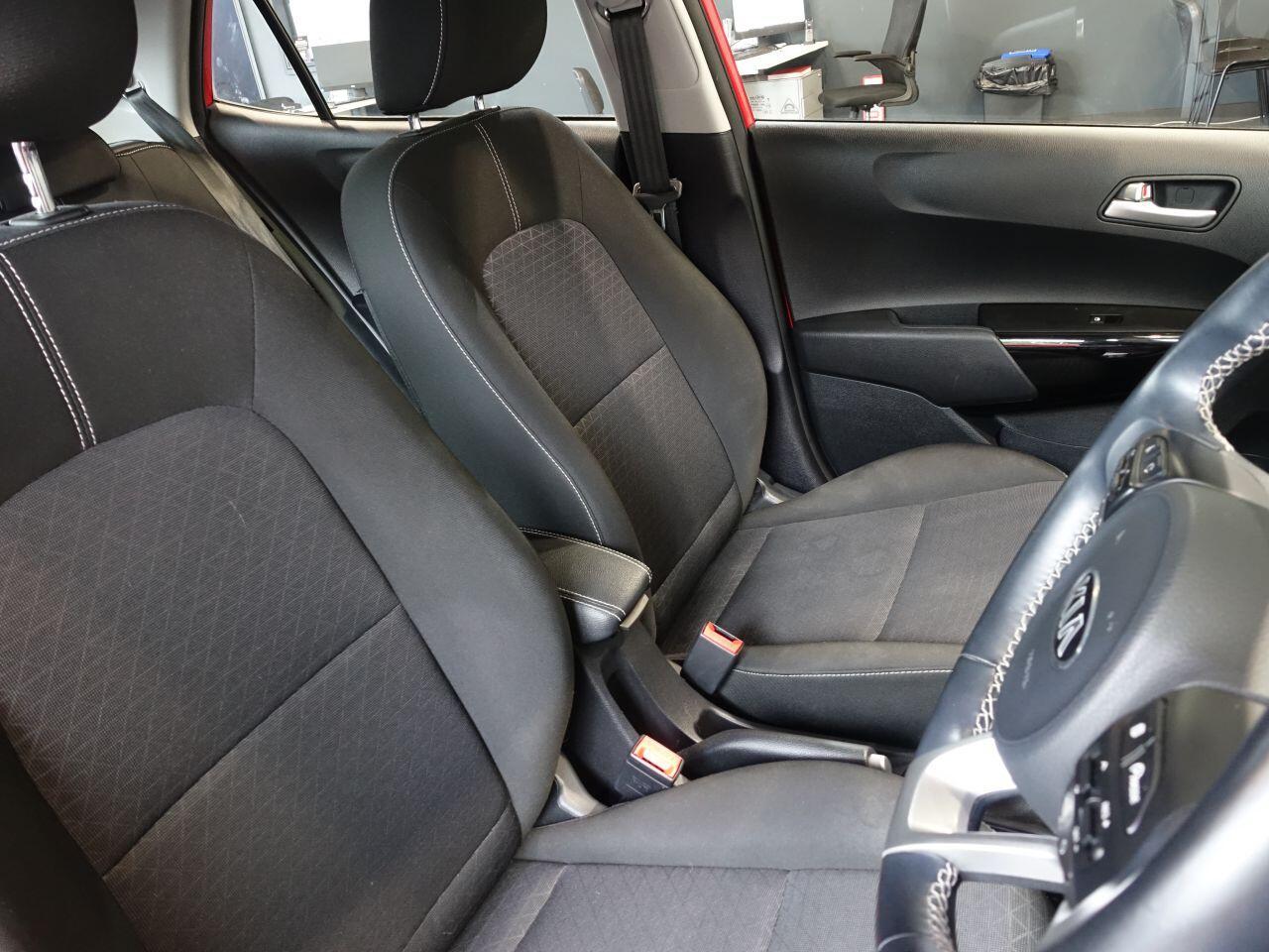 Kia Picanto - Image 13