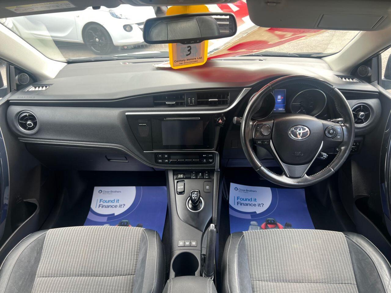 Toyota Auris - Image 10