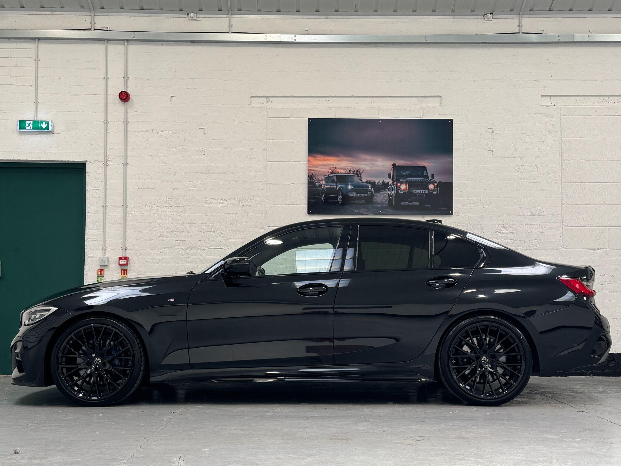 BMW 3 Series - Image 10