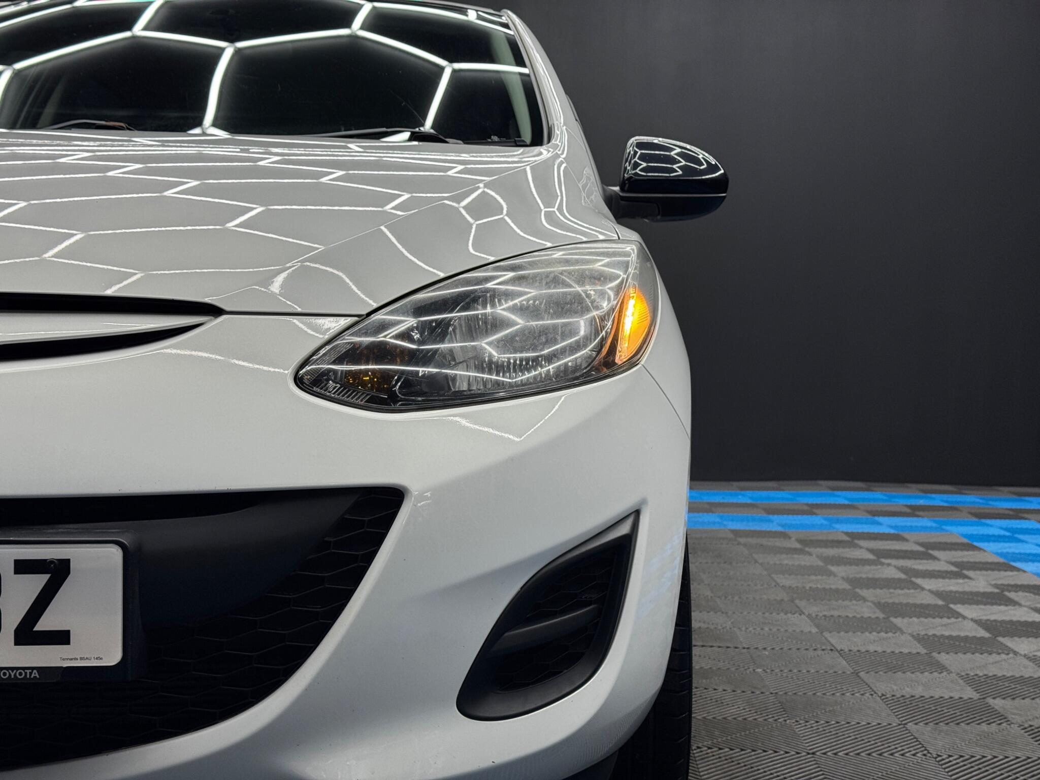 Mazda MAZDA2 - Image 33