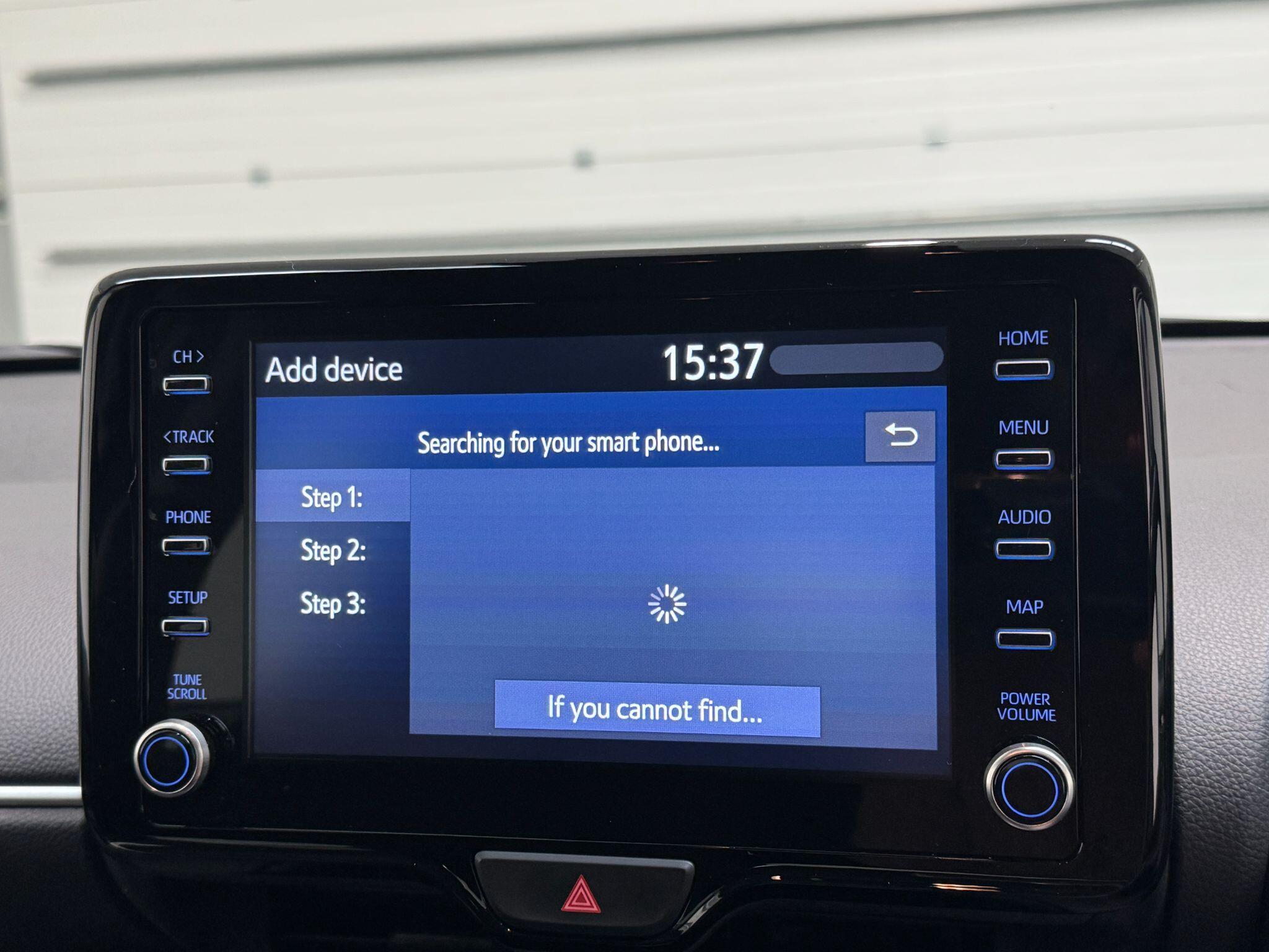 Toyota Yaris - Image 30