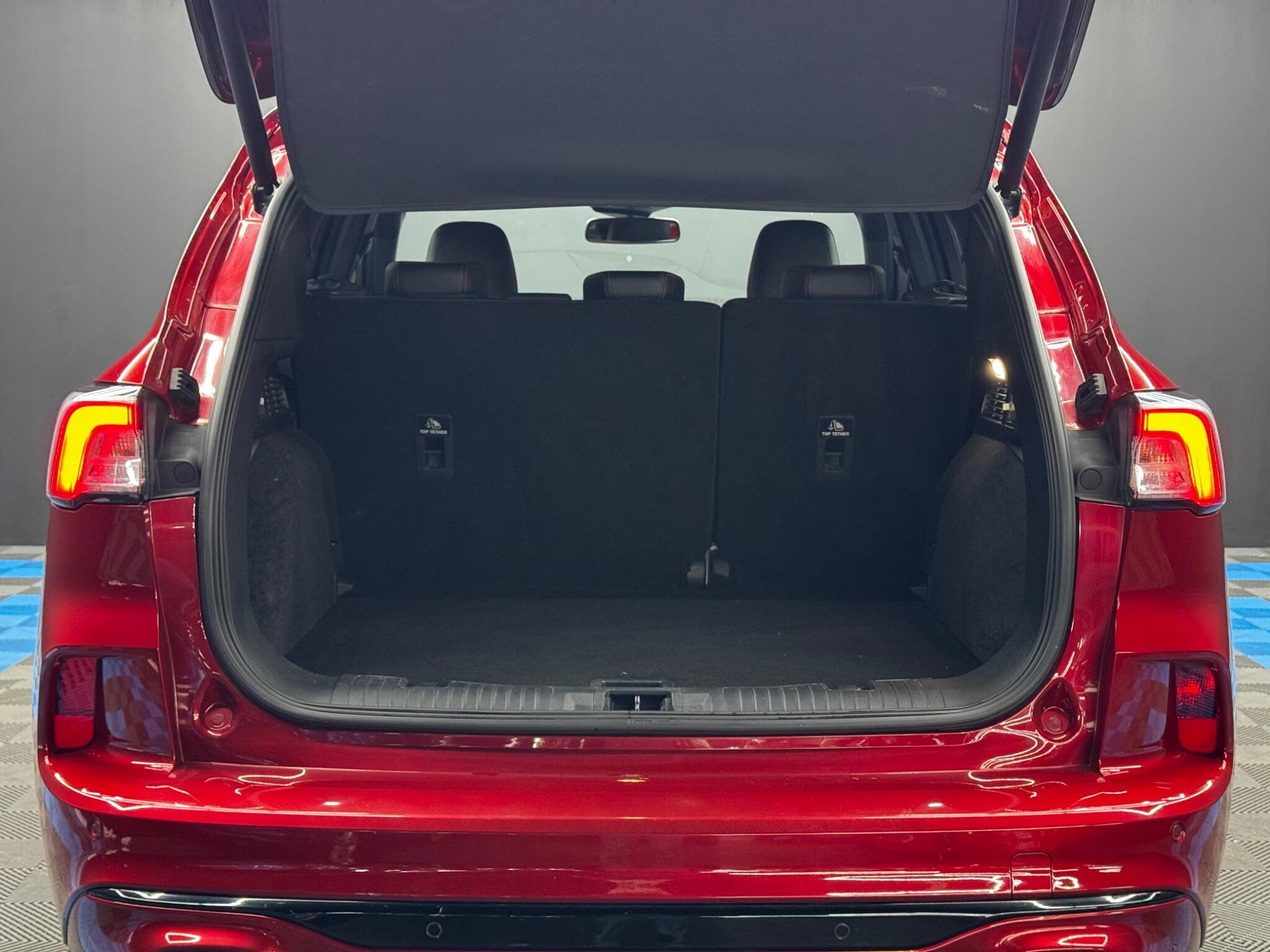Ford Kuga - Image 40