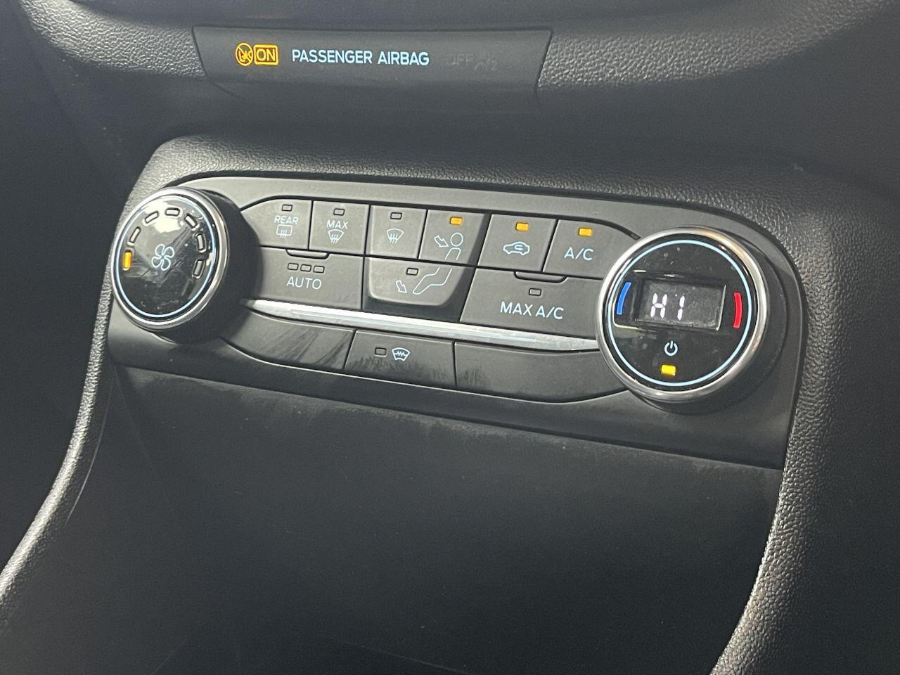 Ford Fiesta - Image 26