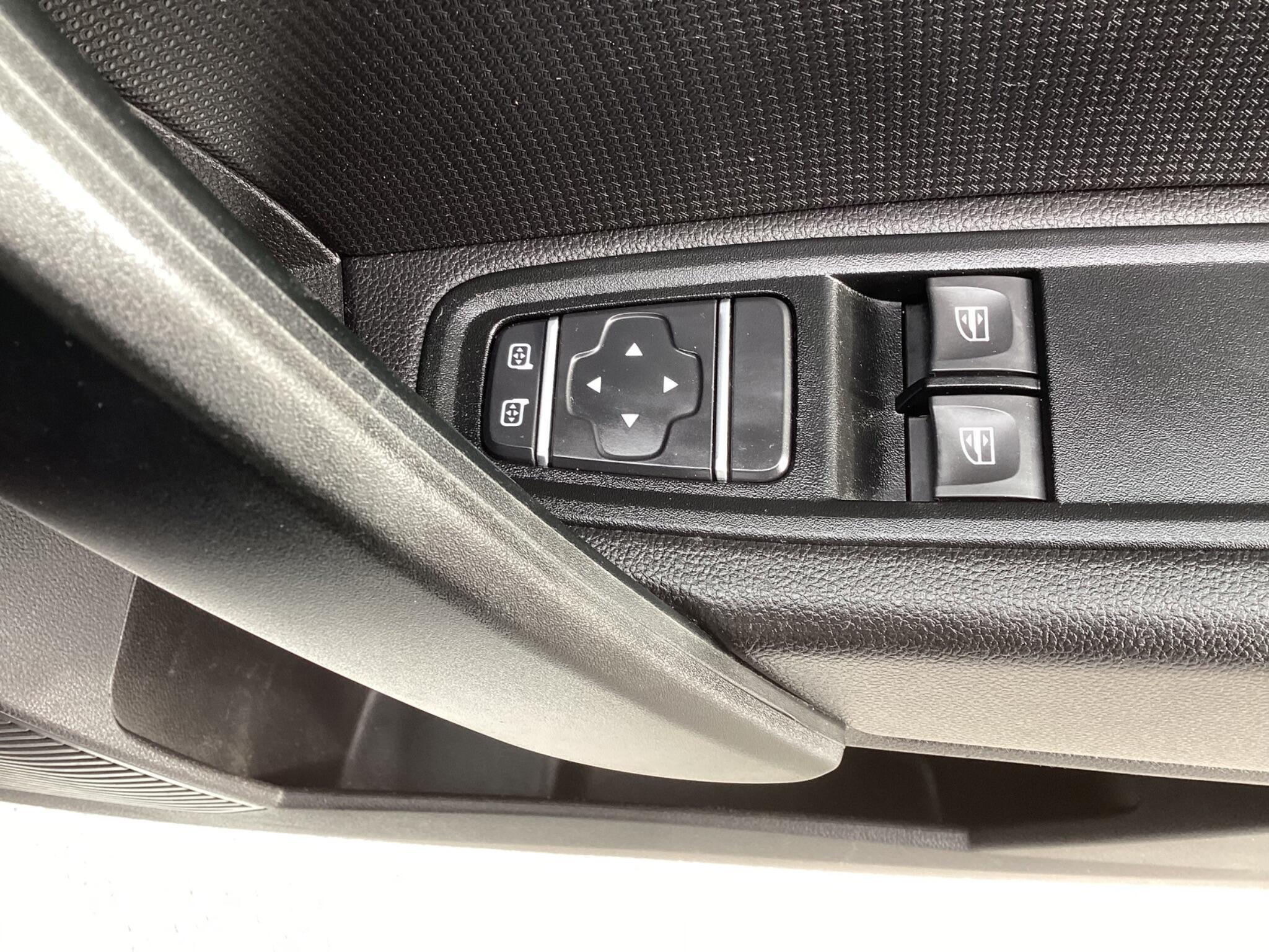 Renault Kangoo - Image 15